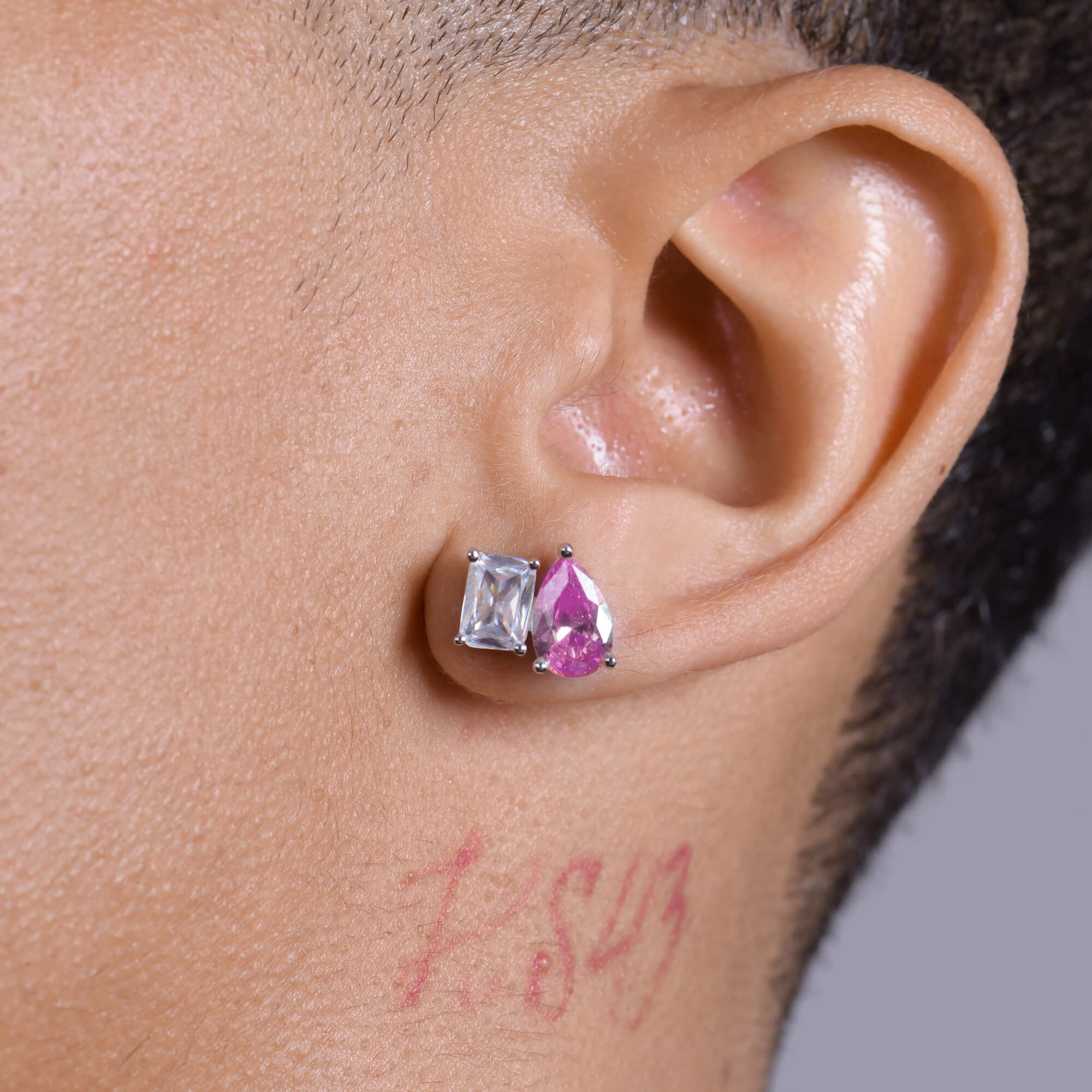 #Diamond_White + Pink Diamond ( 18k White Gold )