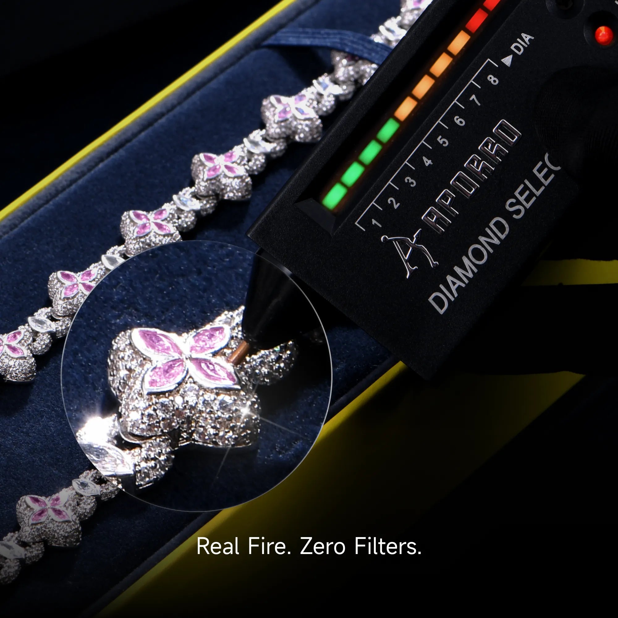 Collar de trébol luminoso moissanite y cadena de billetera - Diamante rosa