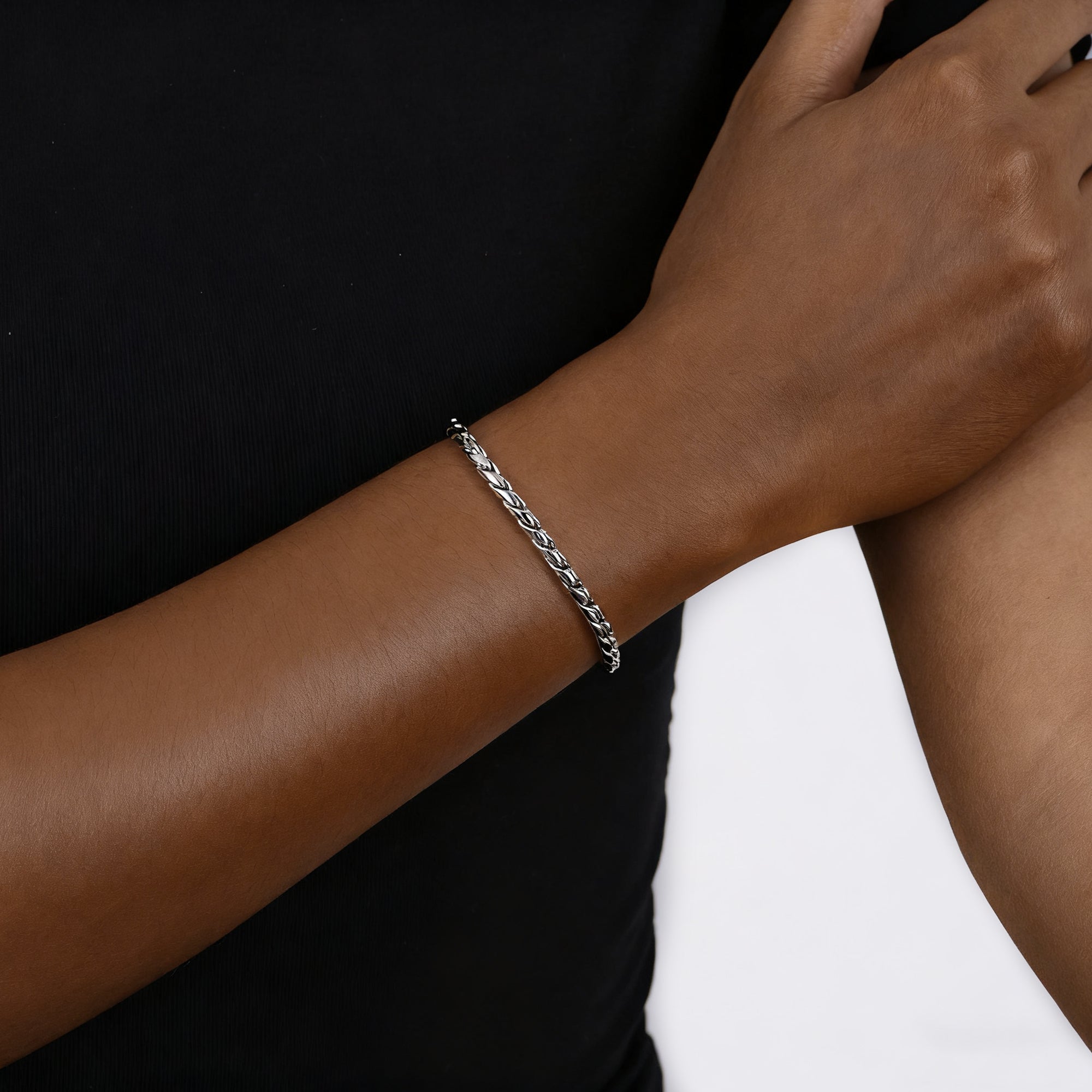 #Color_White Gold
