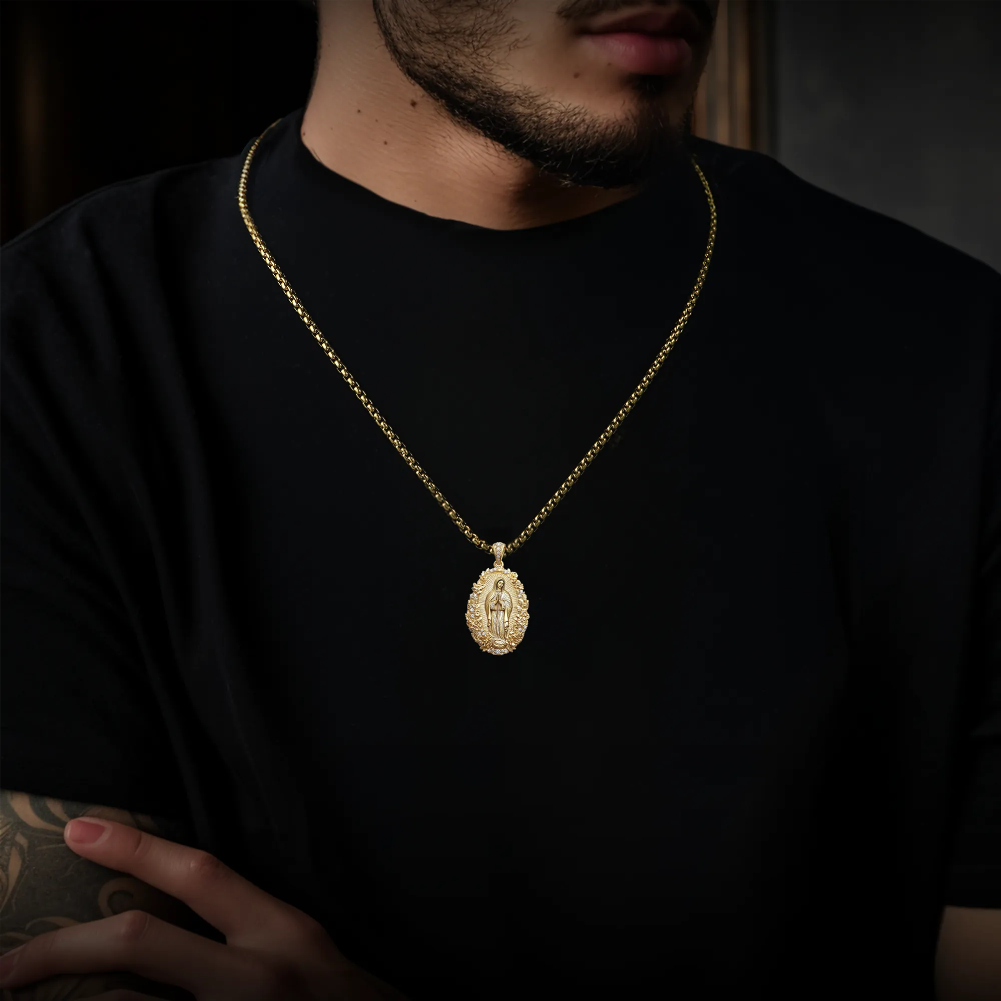 #Color_Yellow Gold