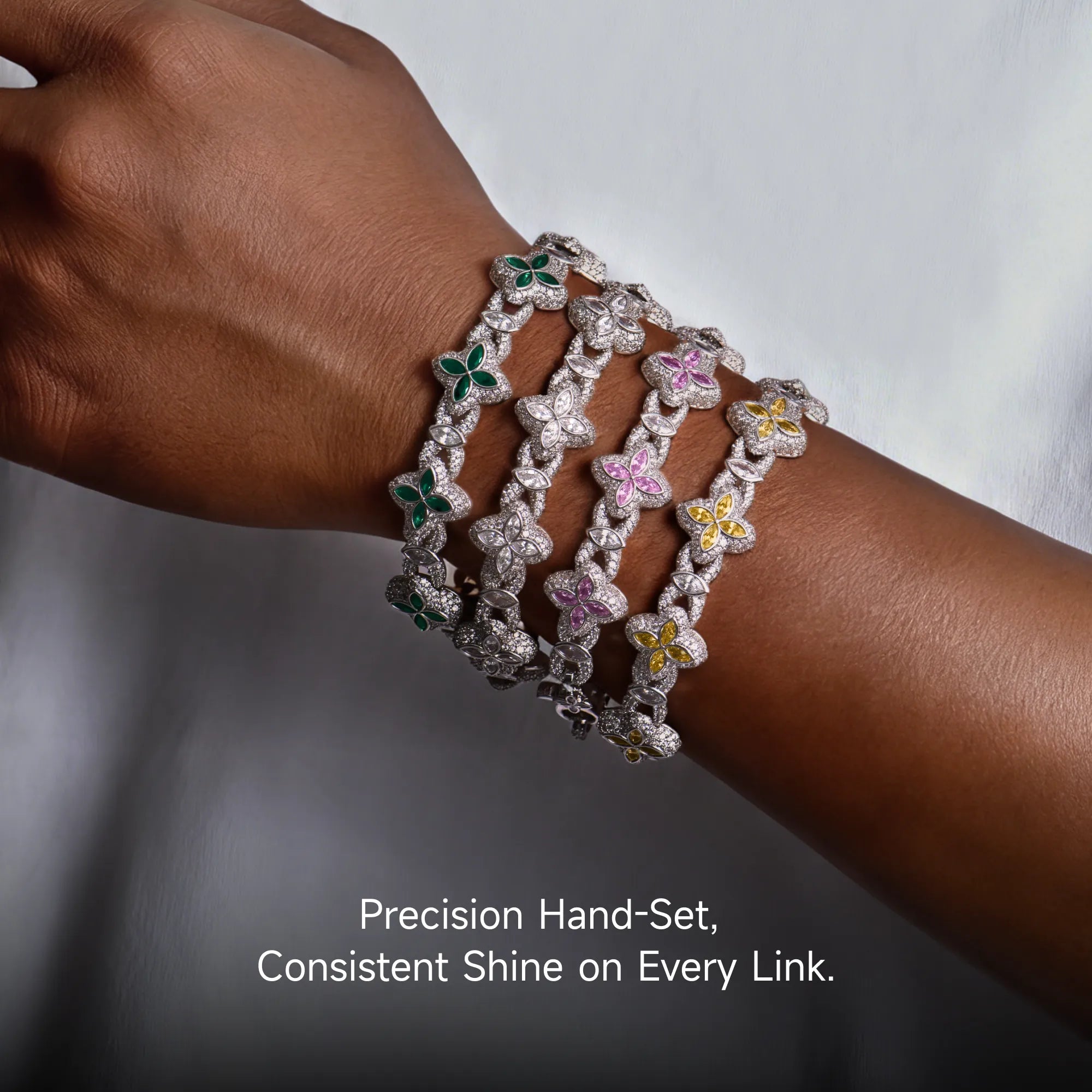 Iced Luminous Clover Bracelet & Earring Set - White Diamond