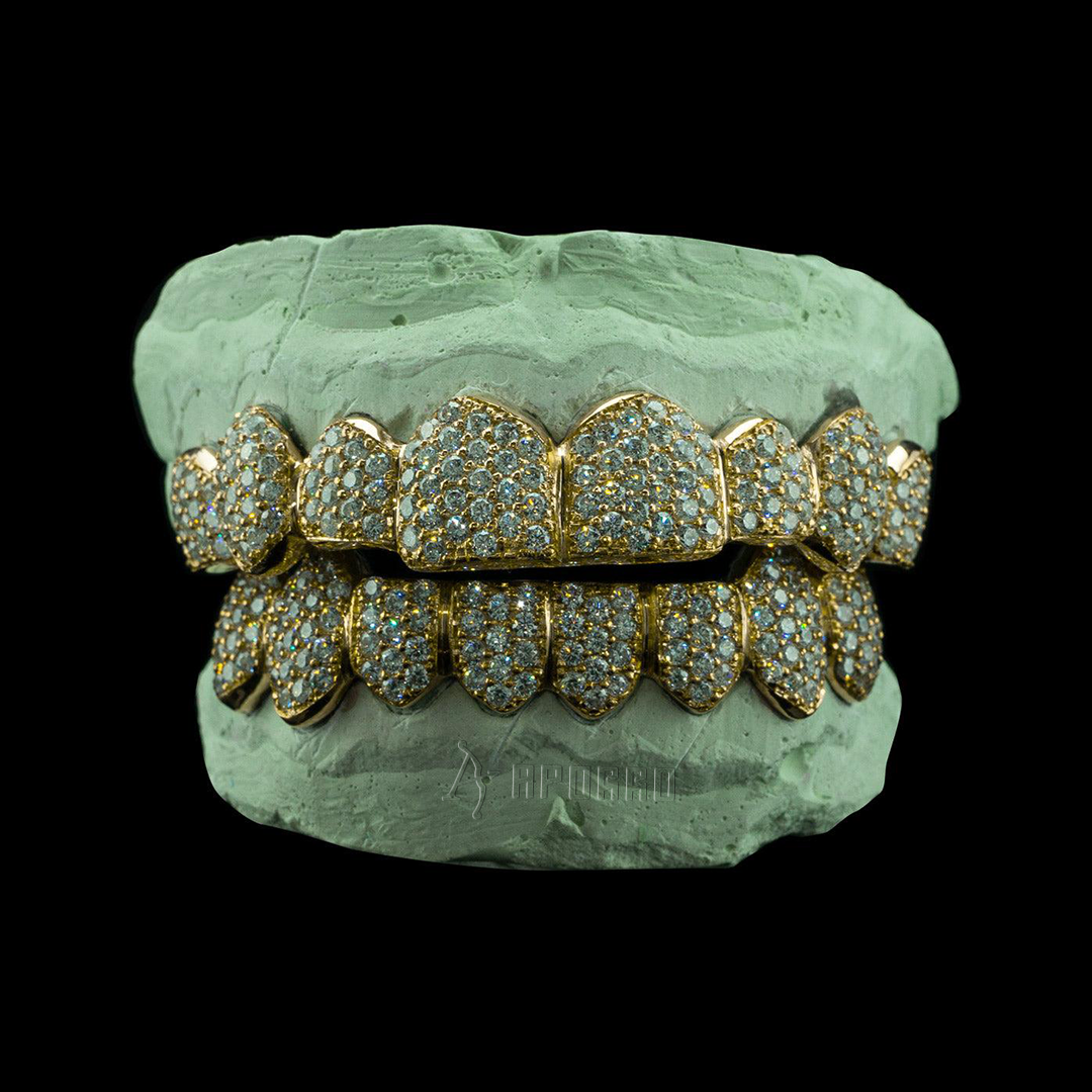 Benutzerdefinierte Zick Zack -Einstellung ICED VVS Moissanit Grillz