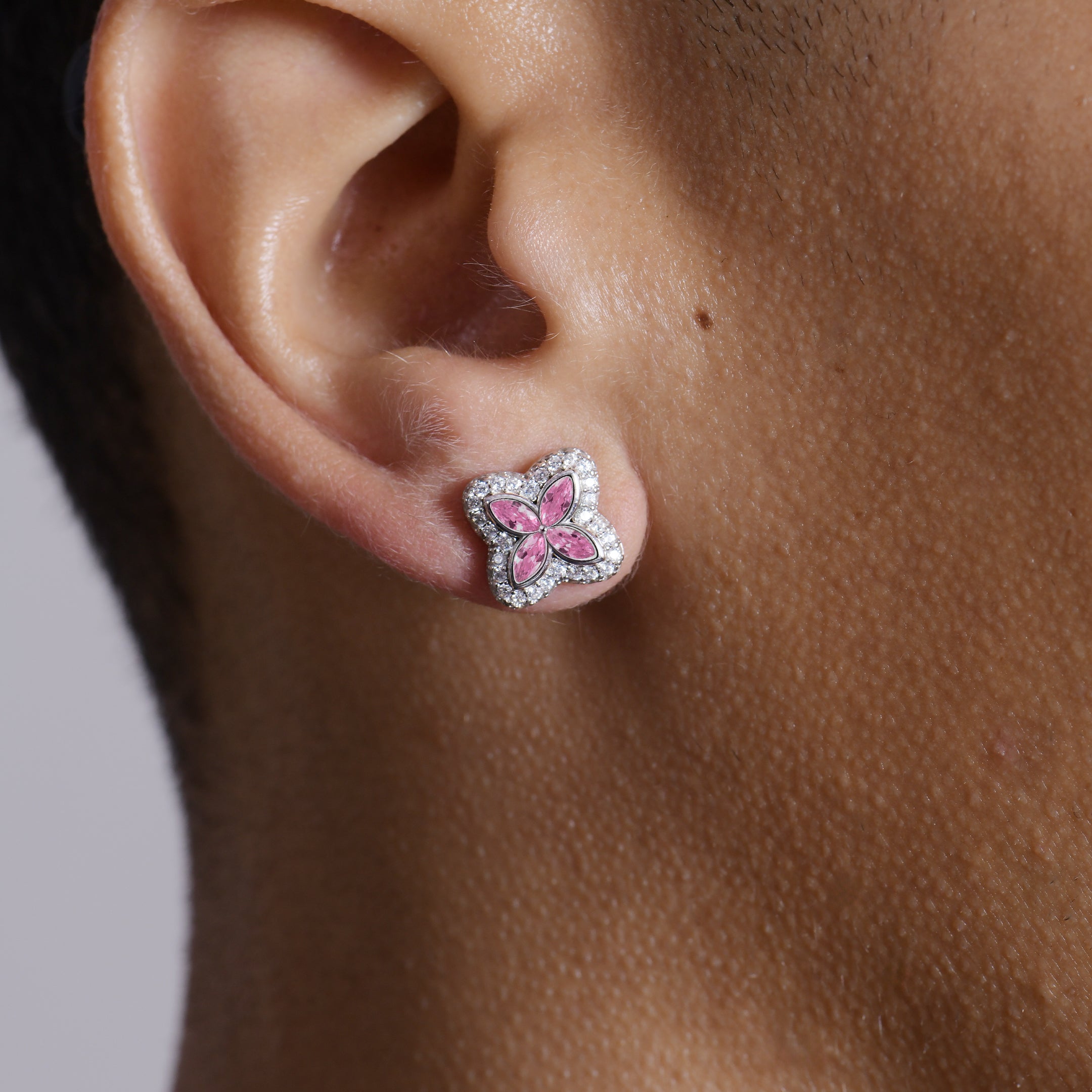 Moissanite Luminous Clover Earrings - Pink Diamond
