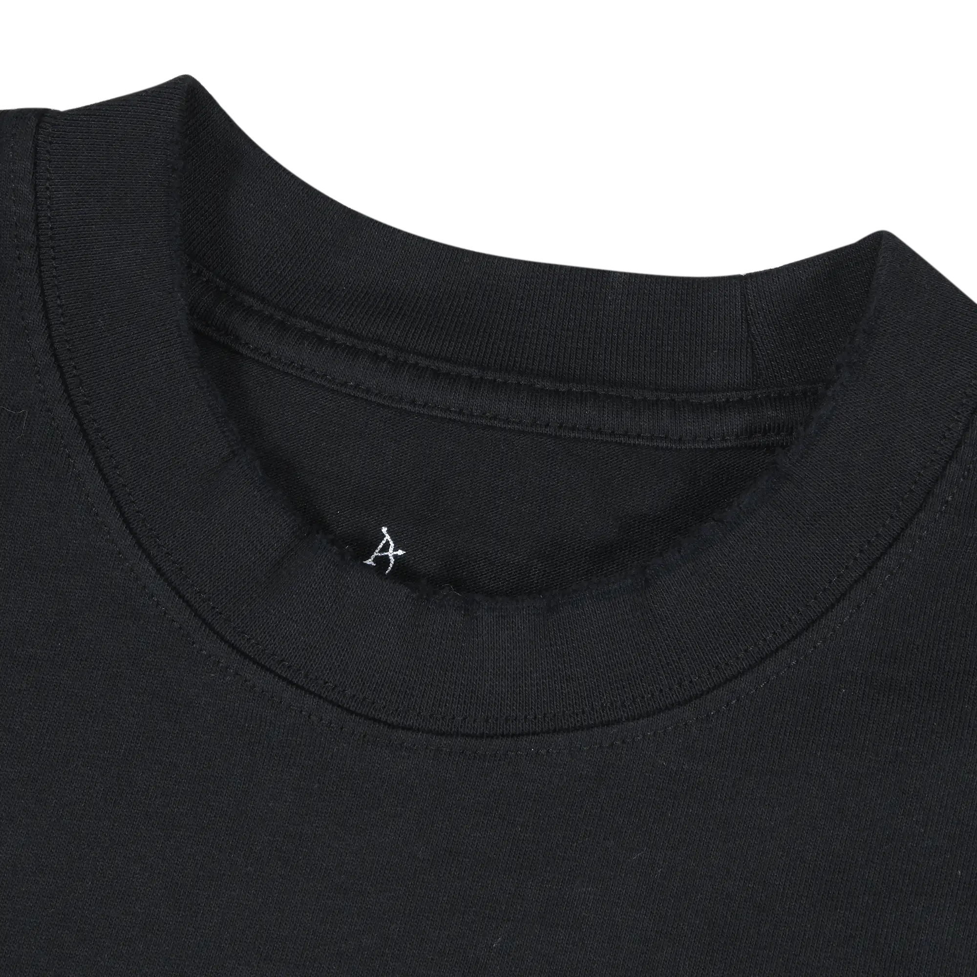 APORRO Worldwide Graffiti Tee