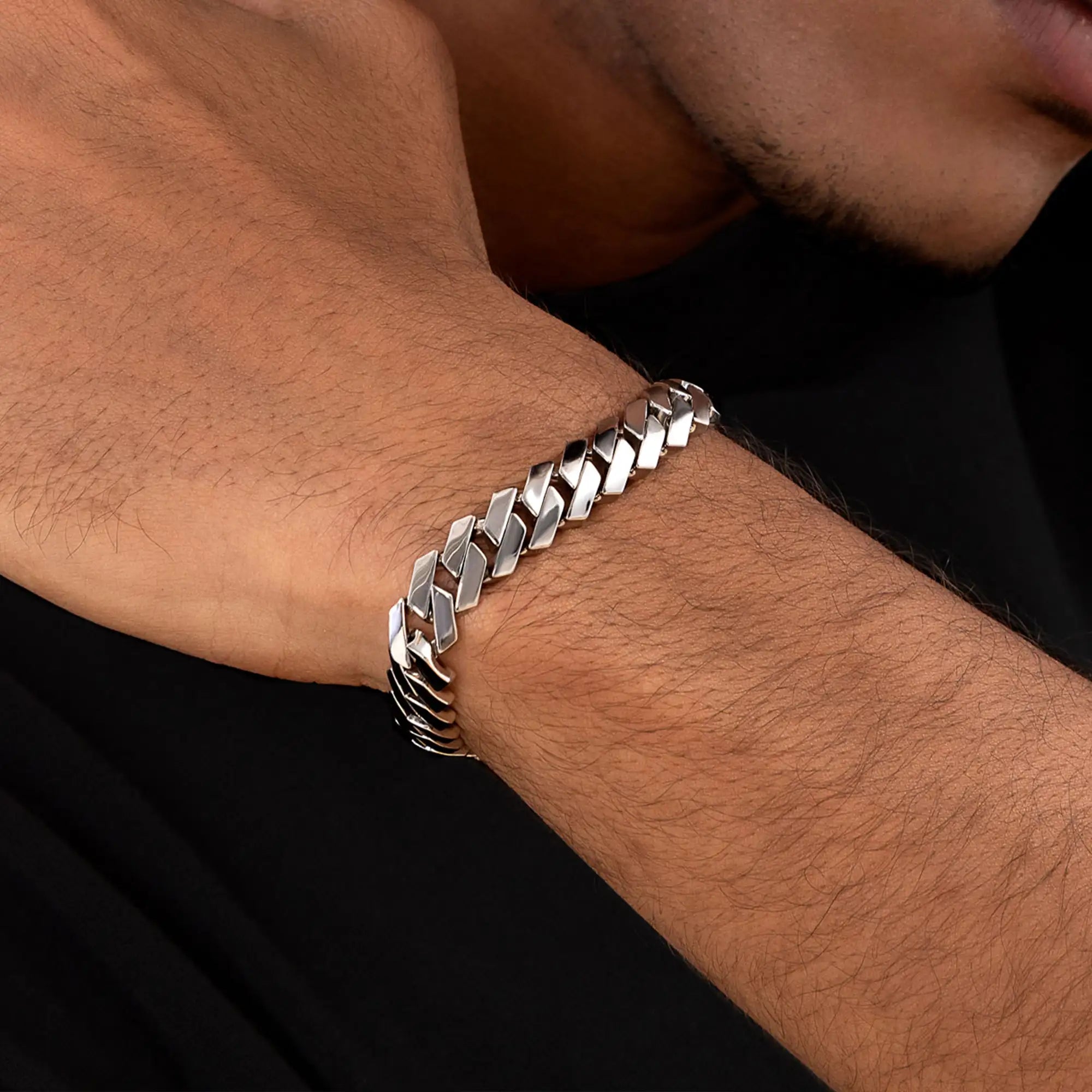 #Color_White Gold