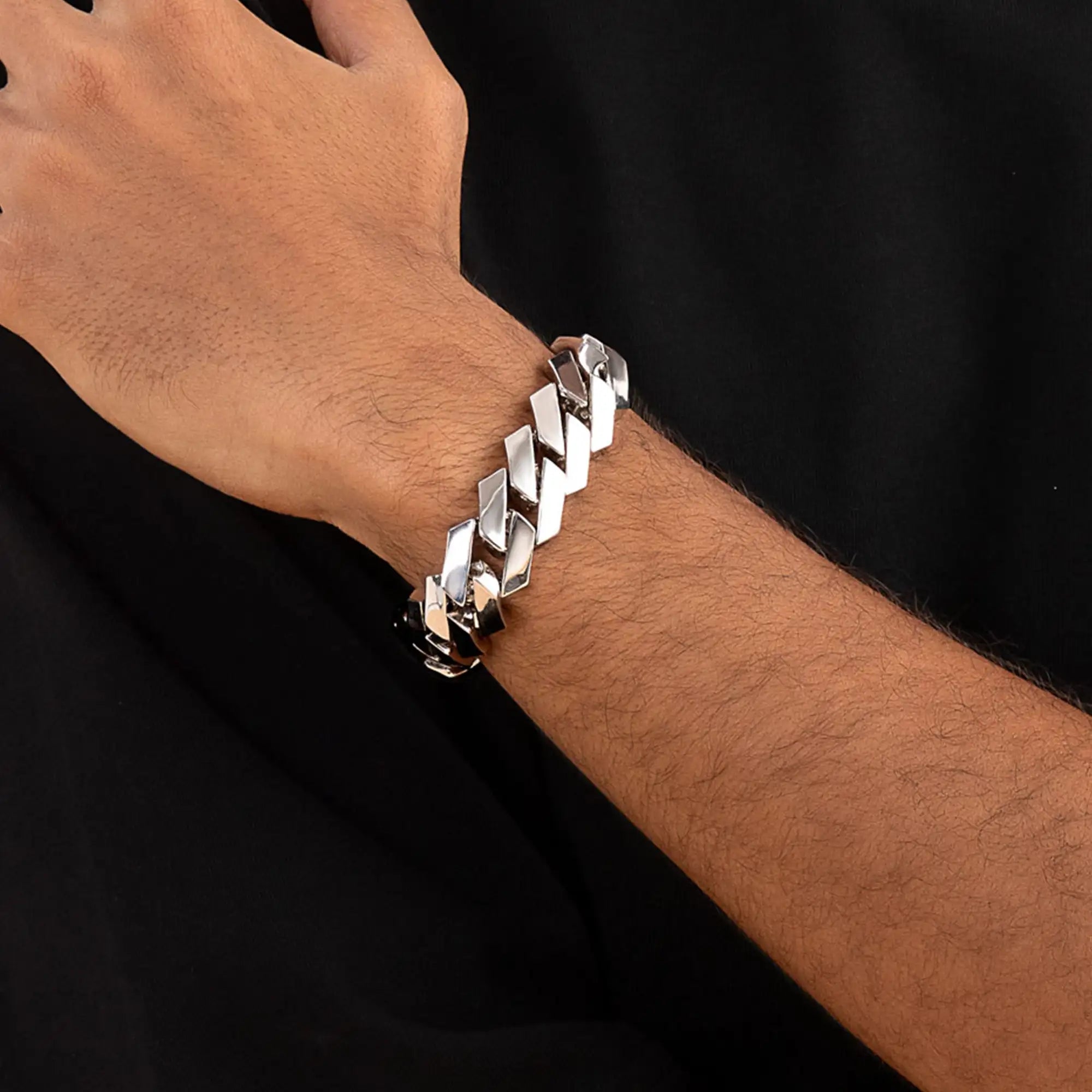 #Color_White Gold