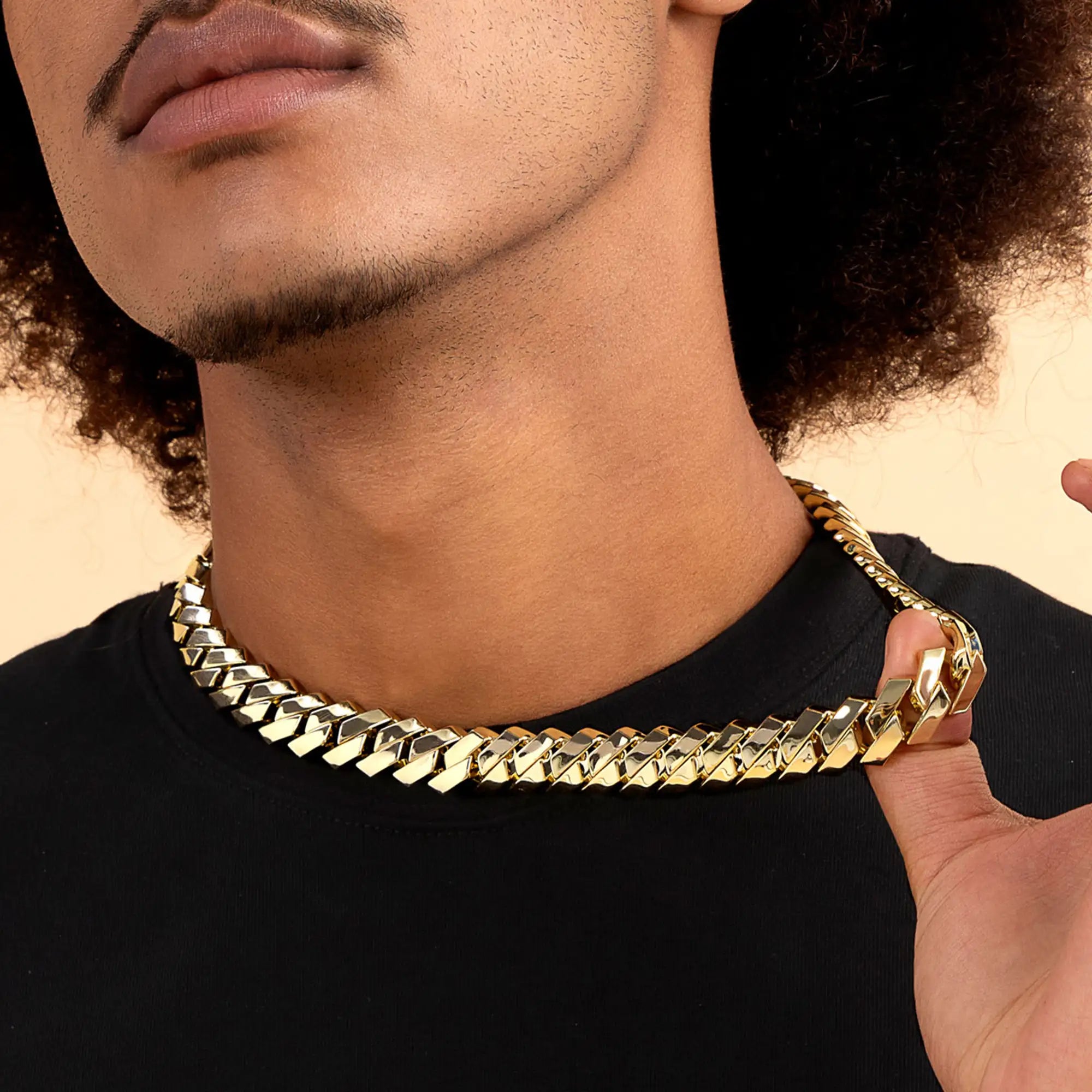 #Color_Yellow Gold