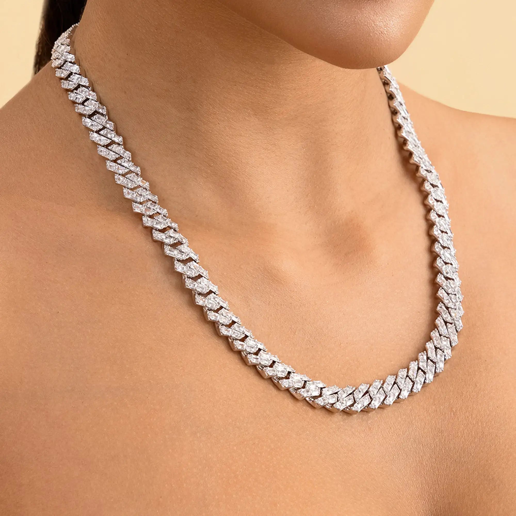 Moissanite Emerald Cut Prong Cuban Link Chain - 10mm