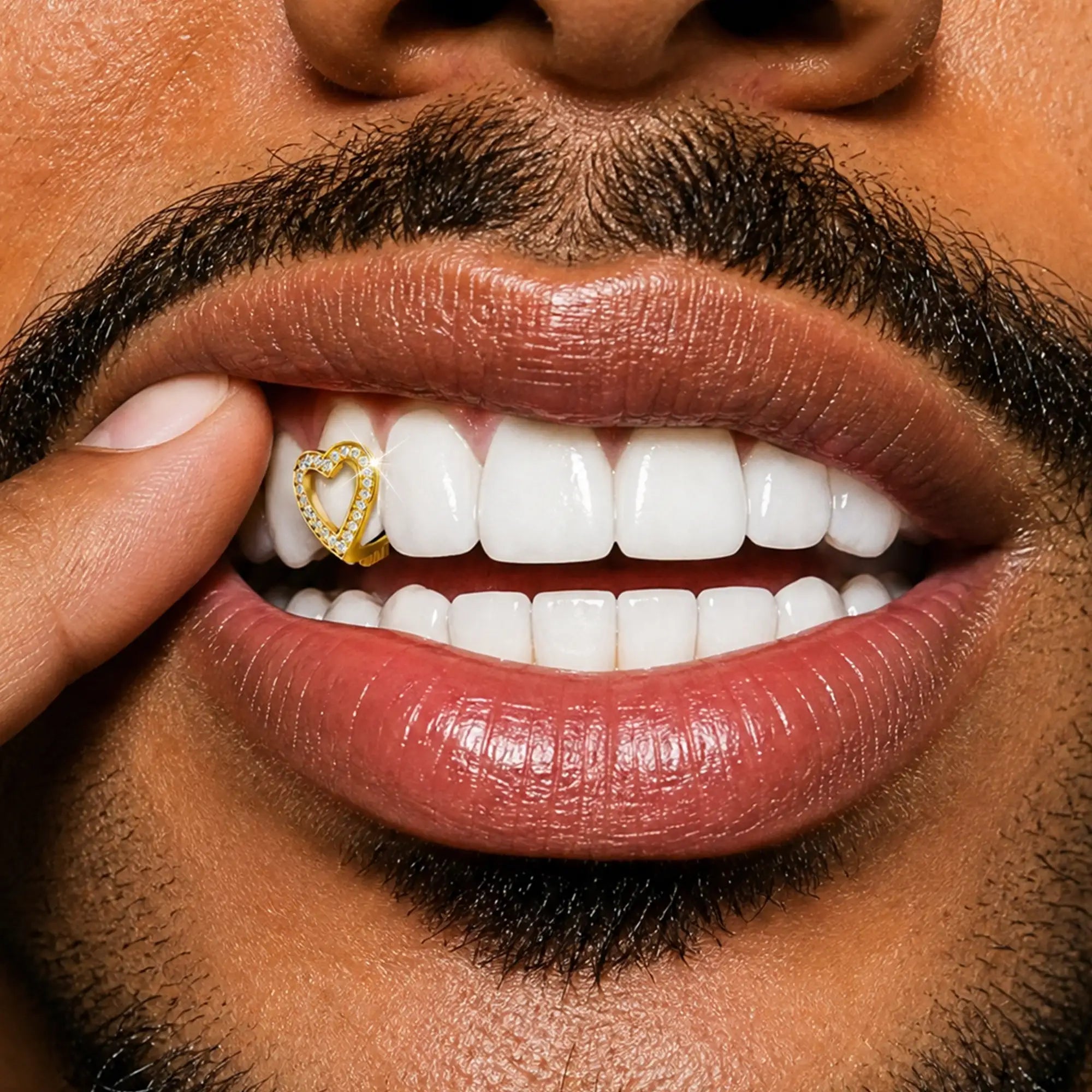 Heart-shaped cutout Grillz
