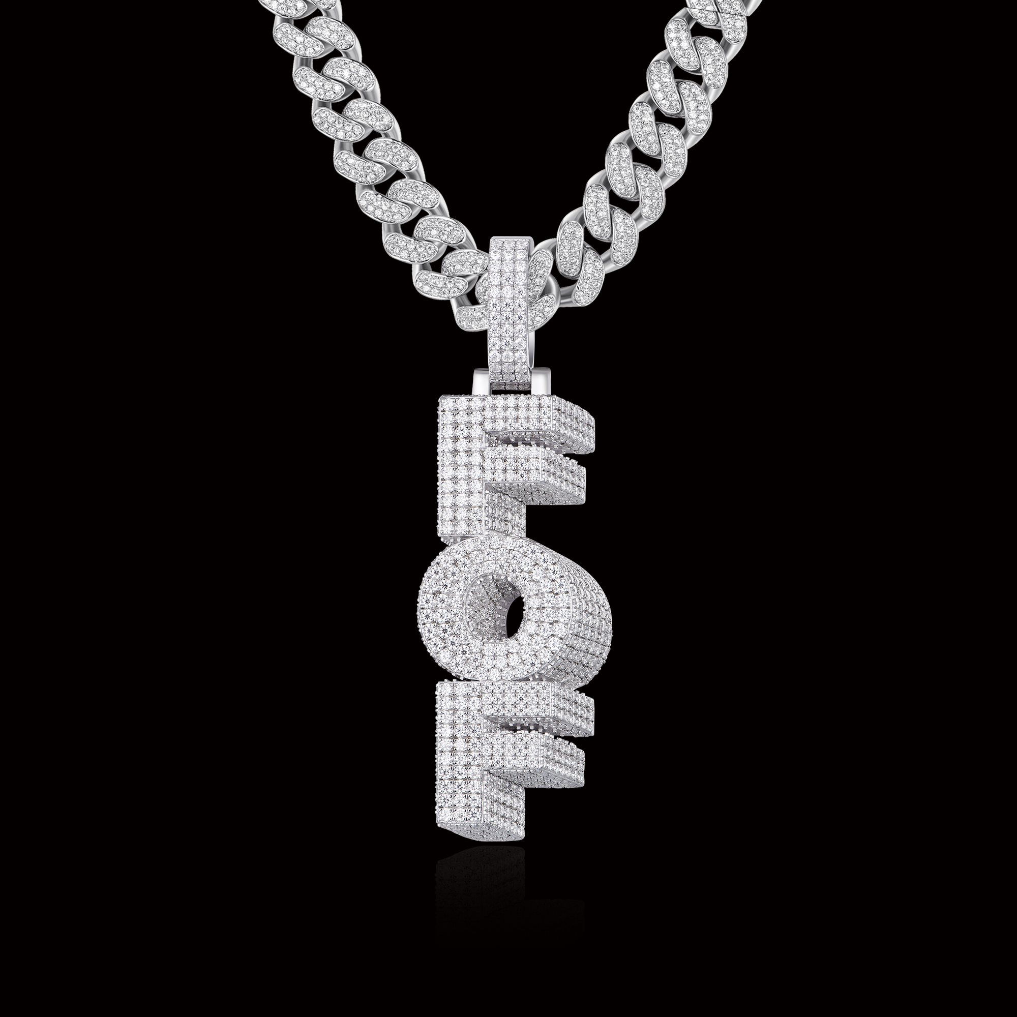 APORRO Premium Custom Vertial Style Name Pendant