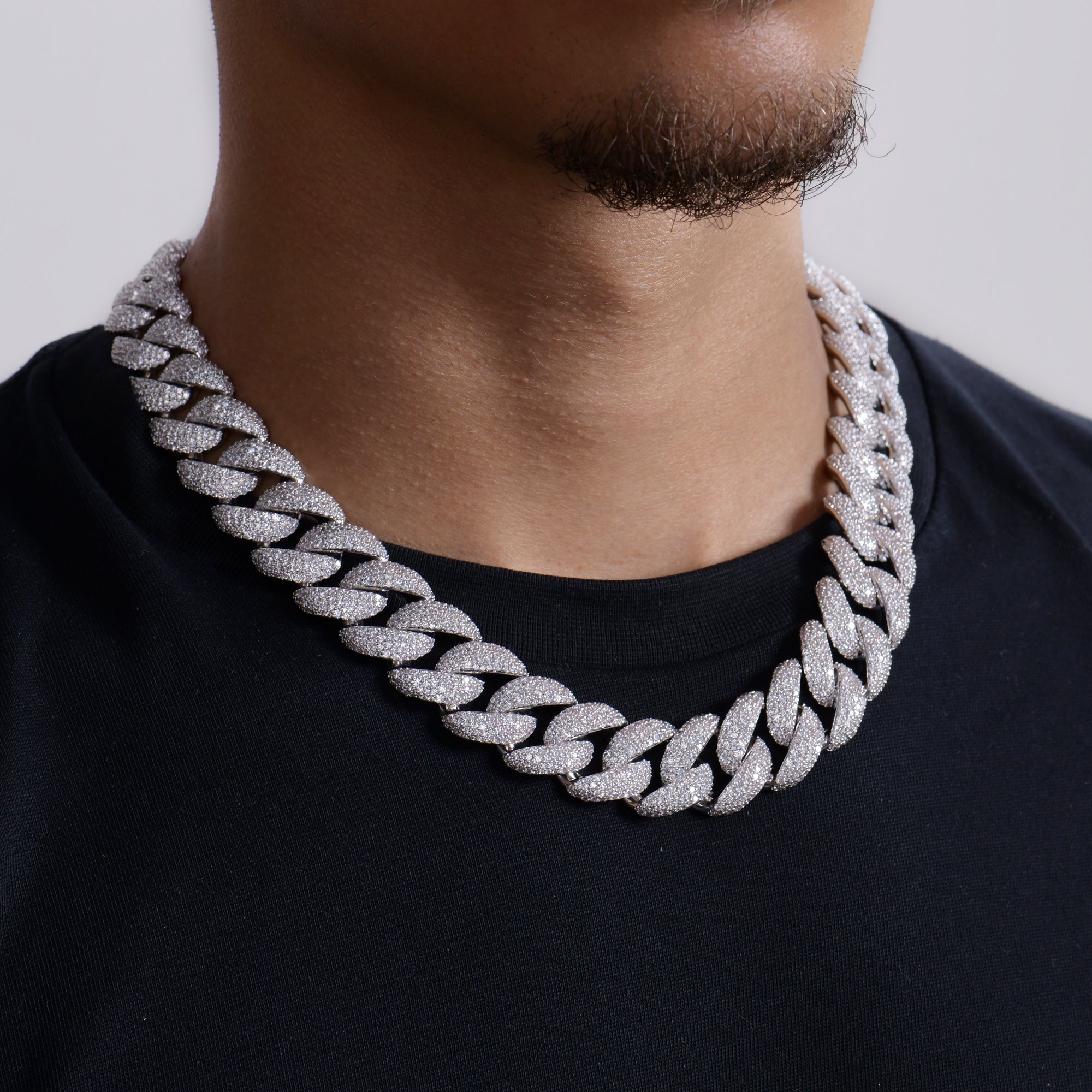 Moissanite Round Cut Cuban Link Chain - 19mm