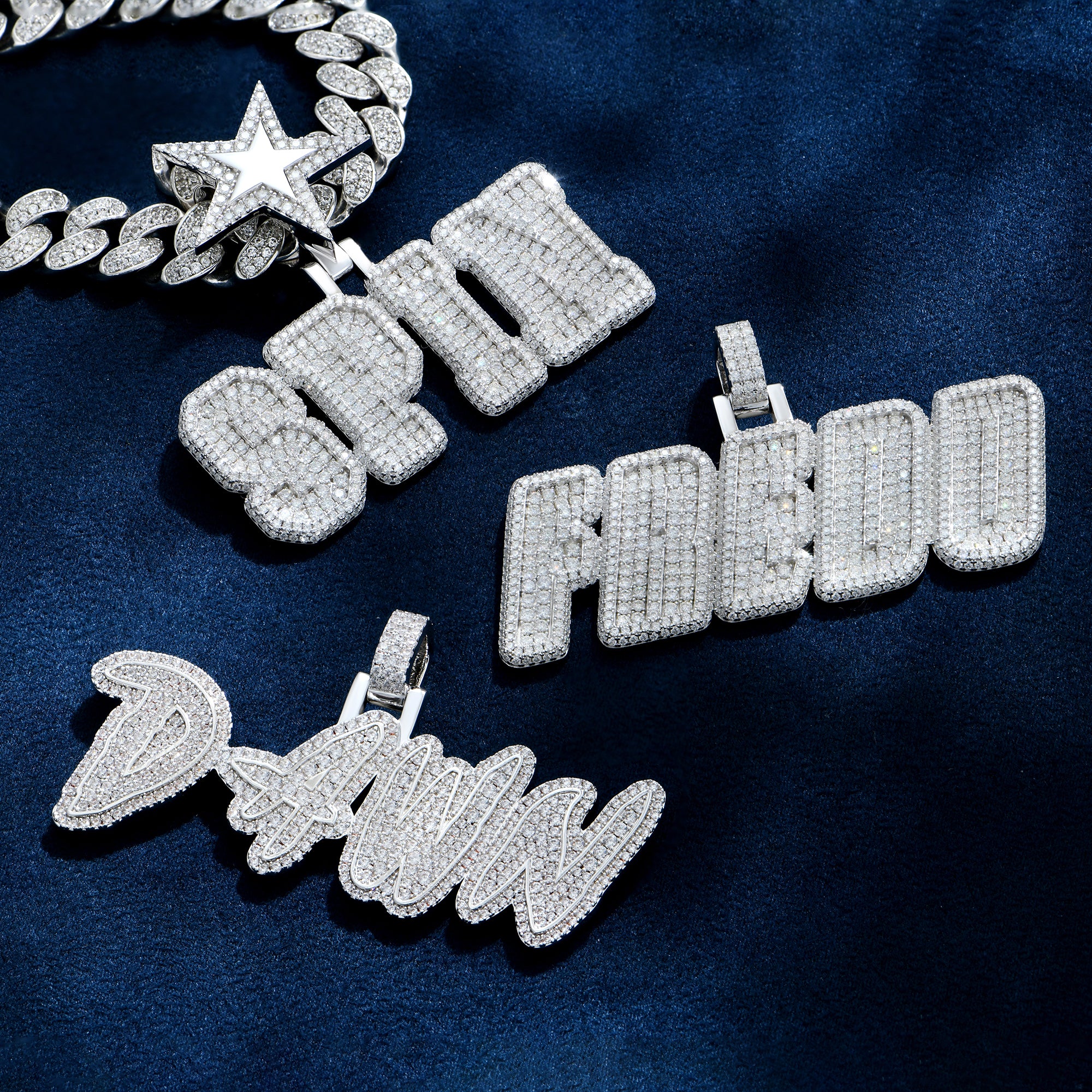 MOISSANITE CONSEJO Capas dobles Coke Boys Gold Font Nombre Colgante