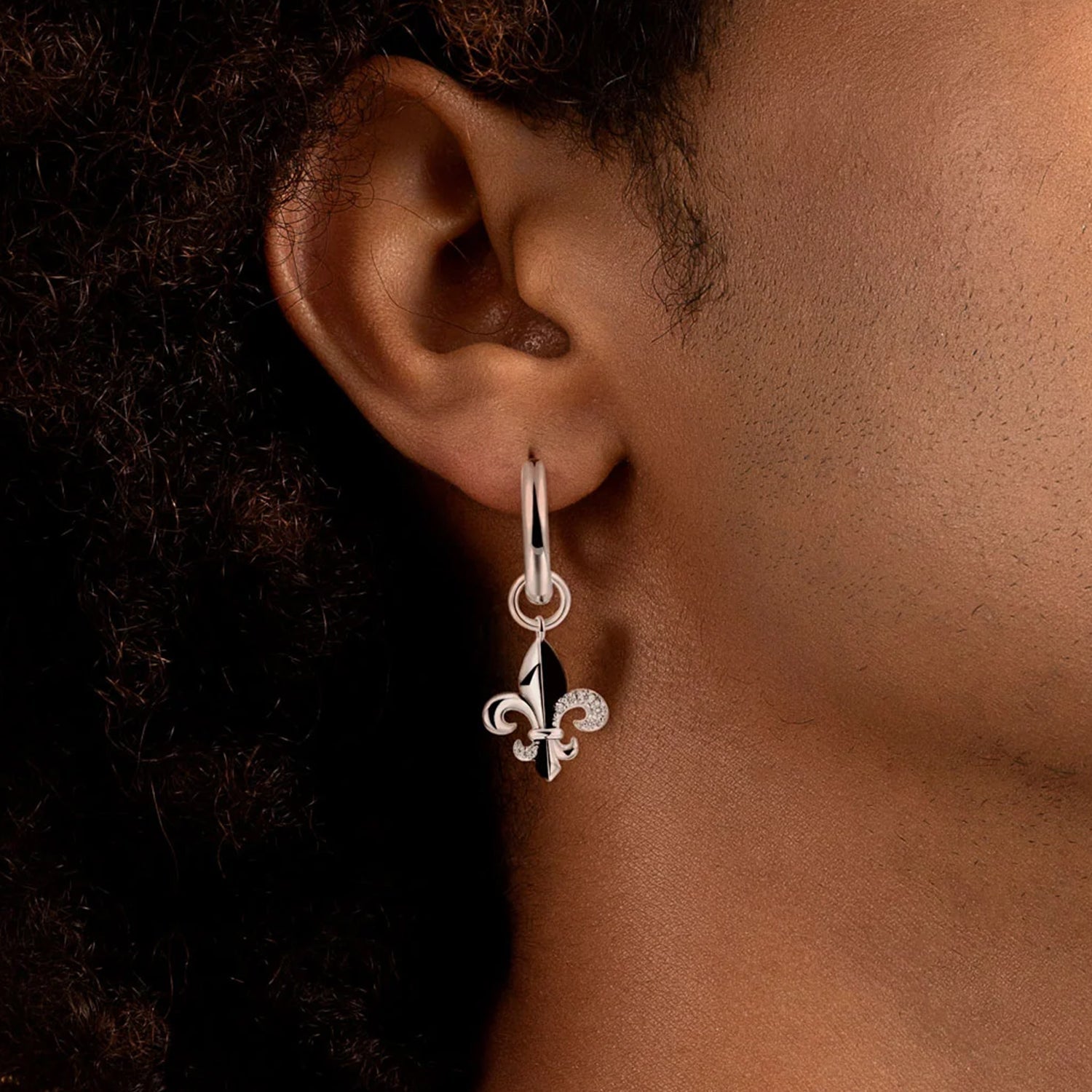Fleur de Lis Boucle d'oreille Dangly - Single