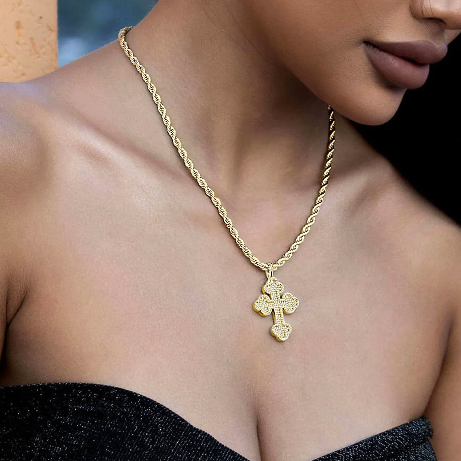 Moissanite Round Cut Bottoni Cross Pendant