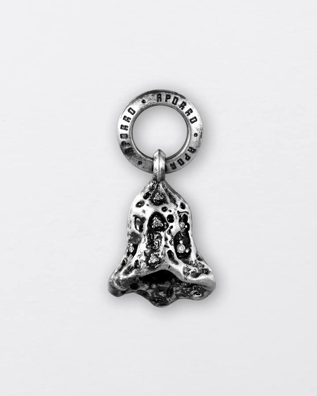 BELL & MONOLITH WEATHERED NECKLACE