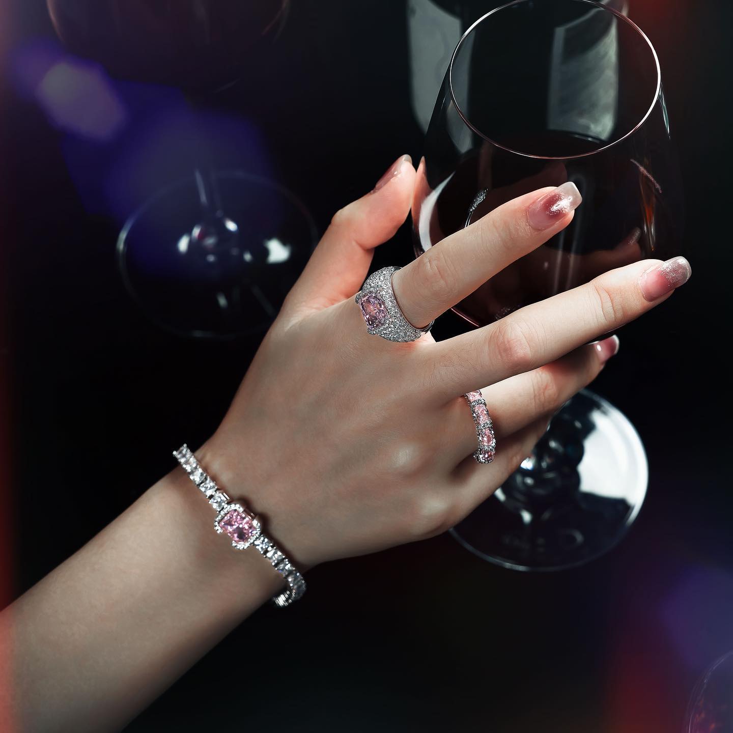 Crushed Ice Emerald geschnittenes Tennisarmband - Phantasie hellrosa