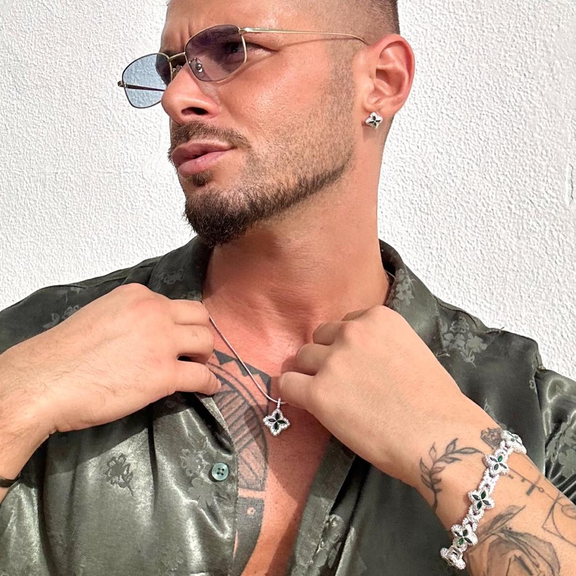 Colgante de trébol luminoso helado & Juego de pendientes