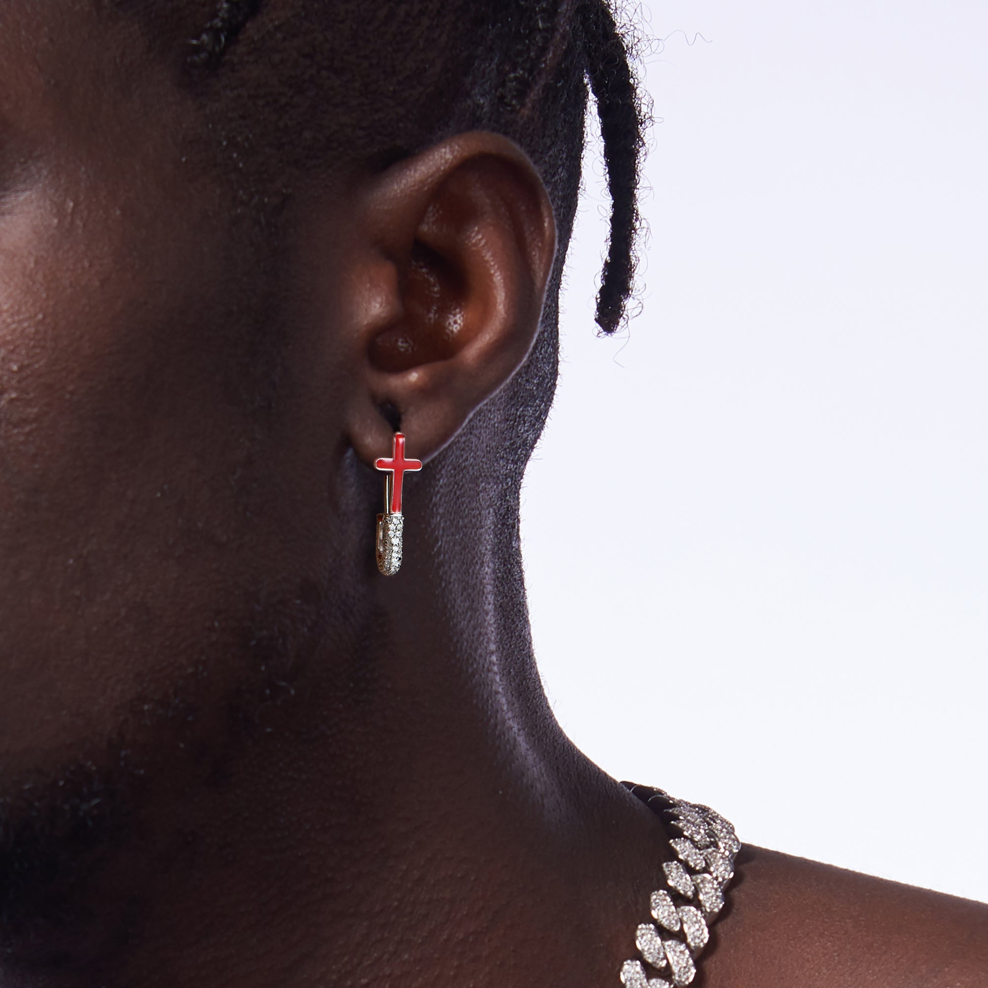 #Style_Red Enamel