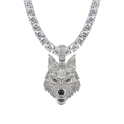 Pendentif loup intrépide des femmes