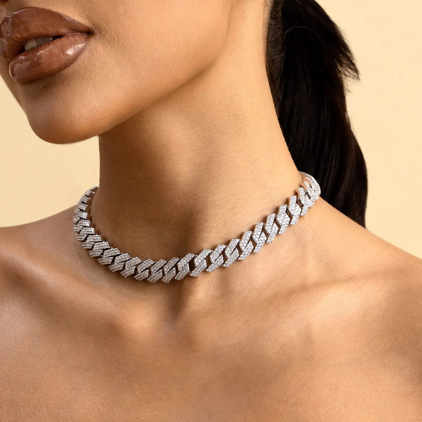 #Color_White Gold