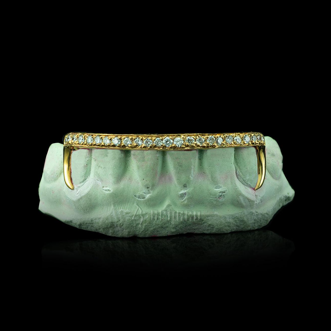 Barre de diamant de style Kim K personnalisé Grillz