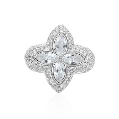 Iced Luminous Clover Ring - White Diamond