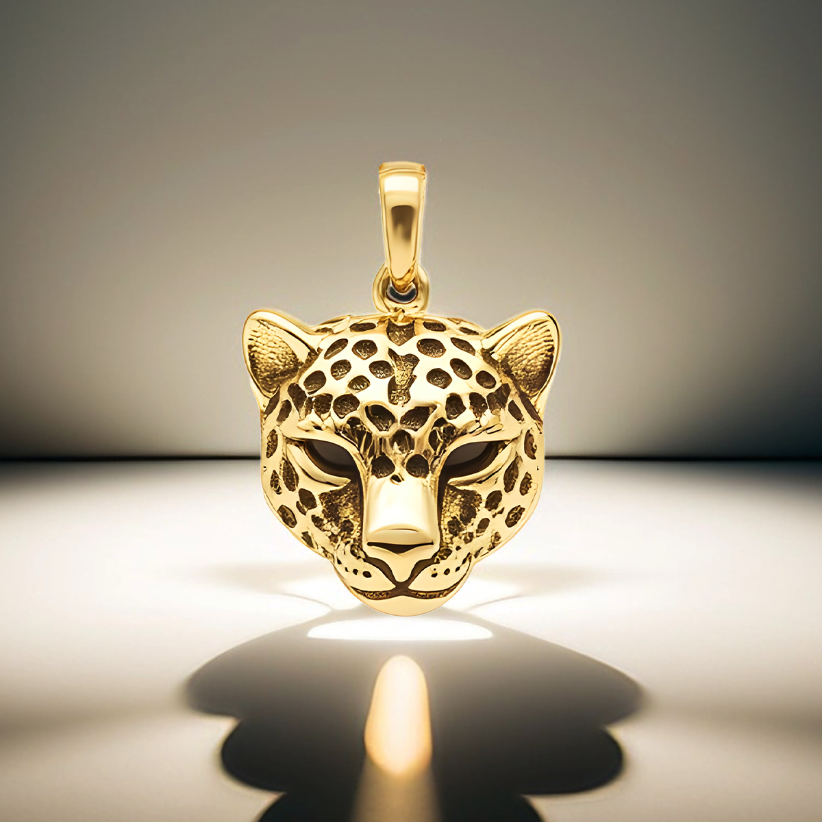 Pendentif de panthère sauvage