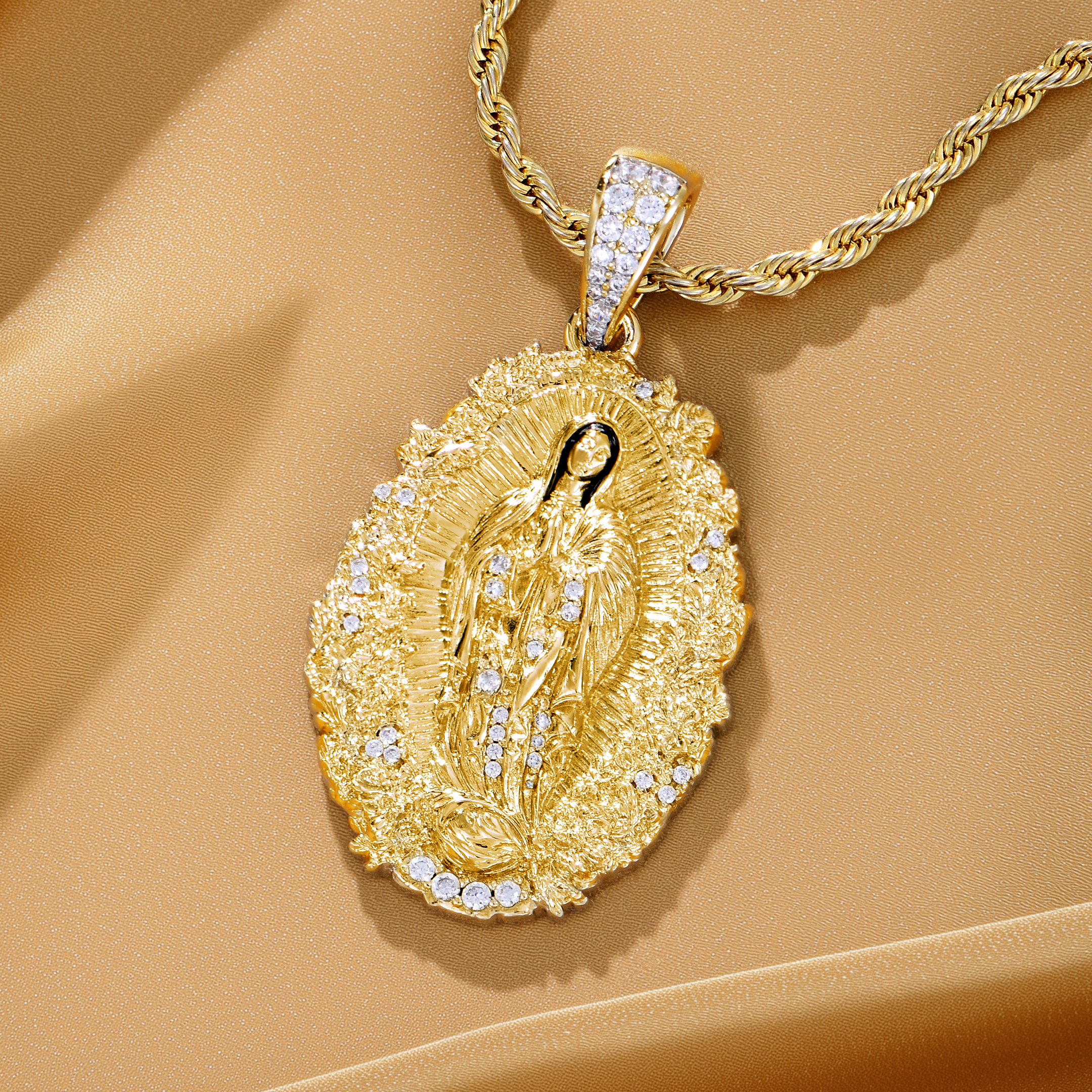 #Color_Yellow Gold