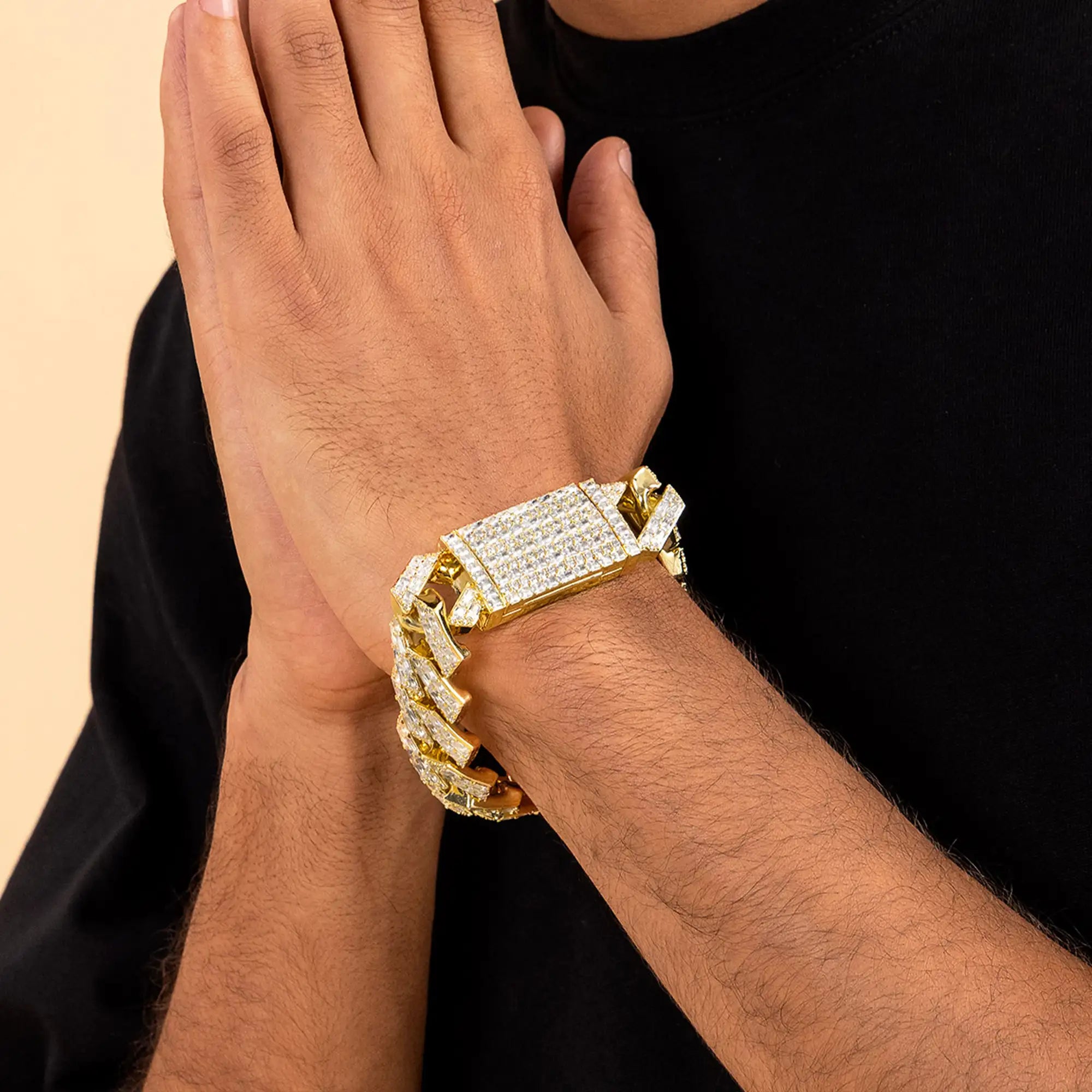 #Color_Yellow Gold