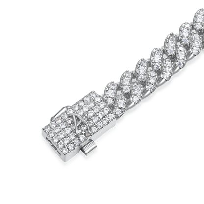 Pulsera de enlace cubano de corte redondo de moissanita - 6 mm