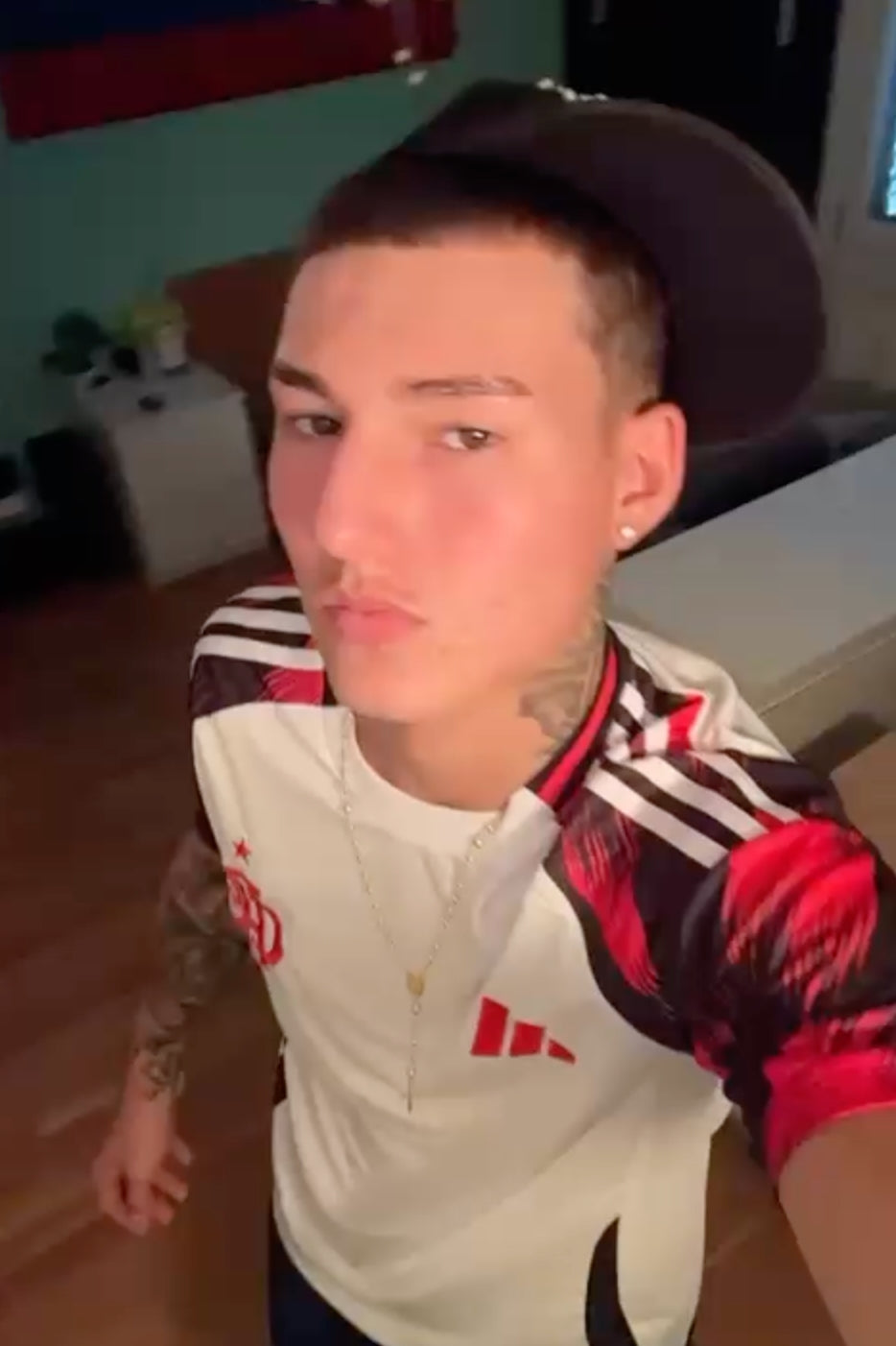 Load video: 