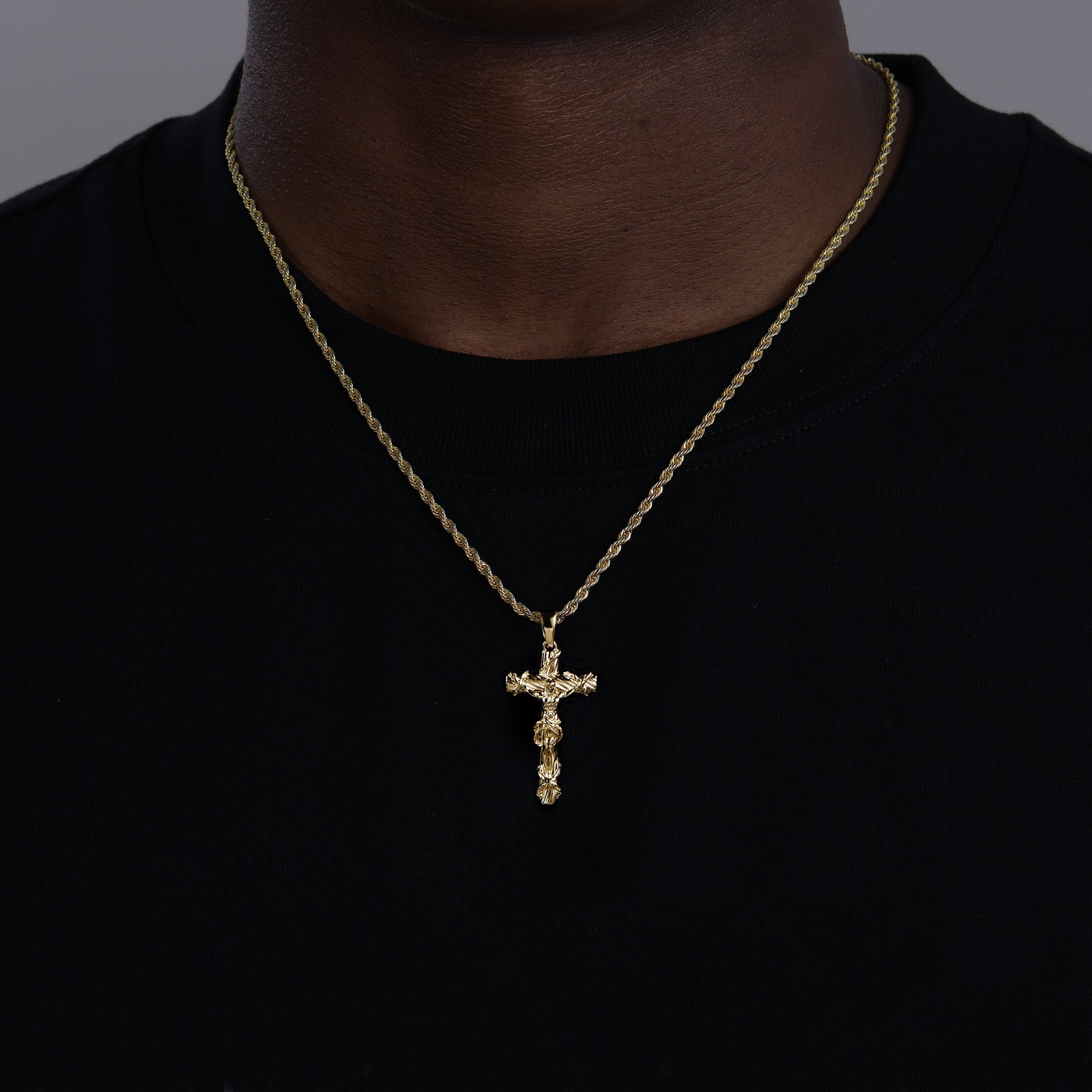 Modern Essentials Divine Cross Pendant & Chain Set