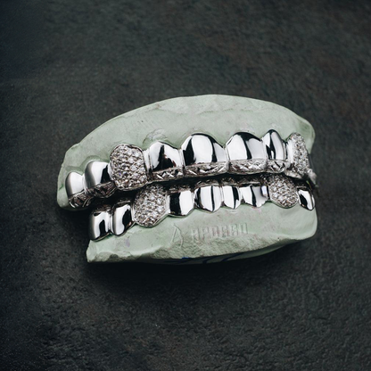 Punte di polvere di diamanti personalizzate e diamanti con zanne ghiacciate grillz