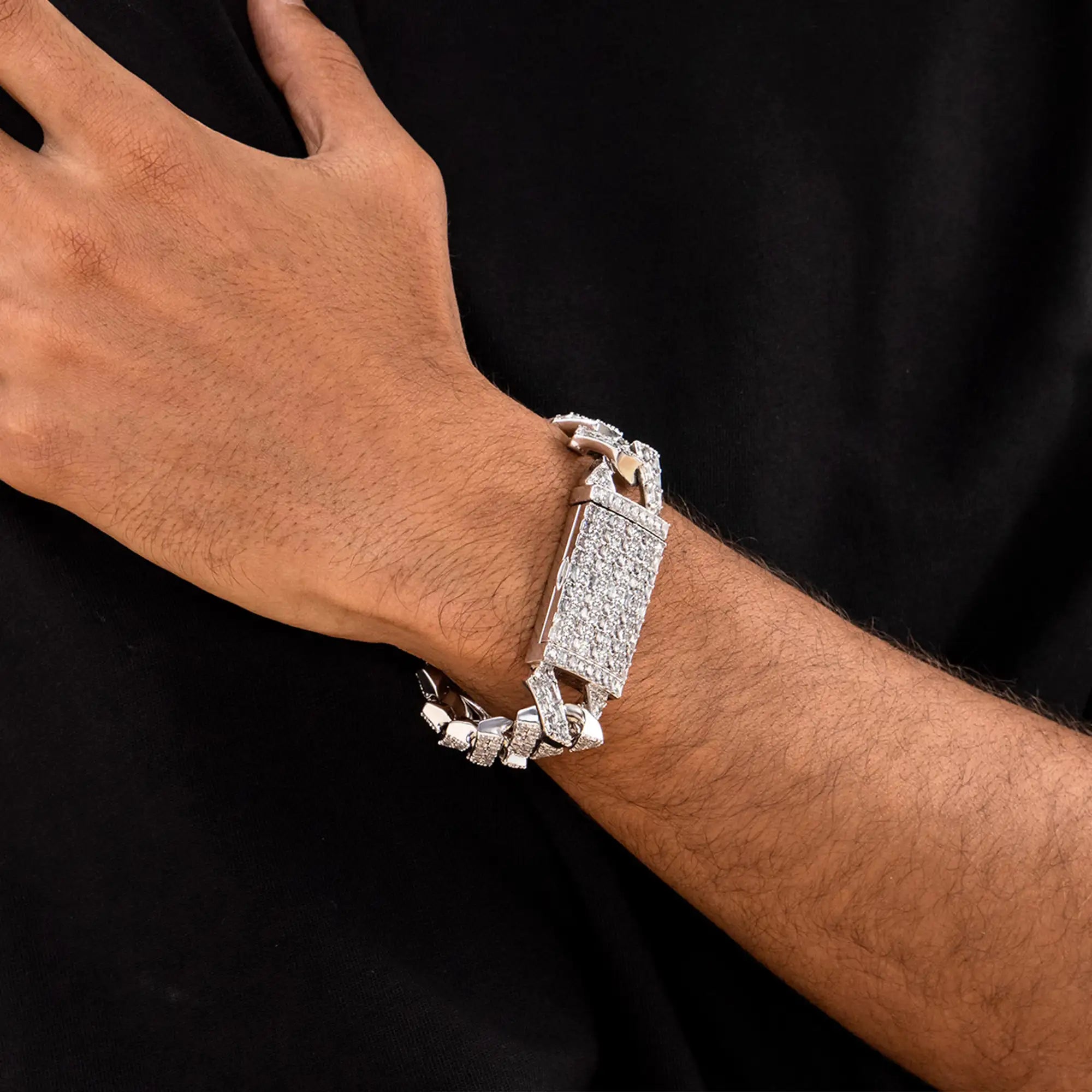 #Color_White Gold