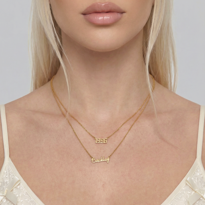 Custom Old English & Manta Name Necklace Set
