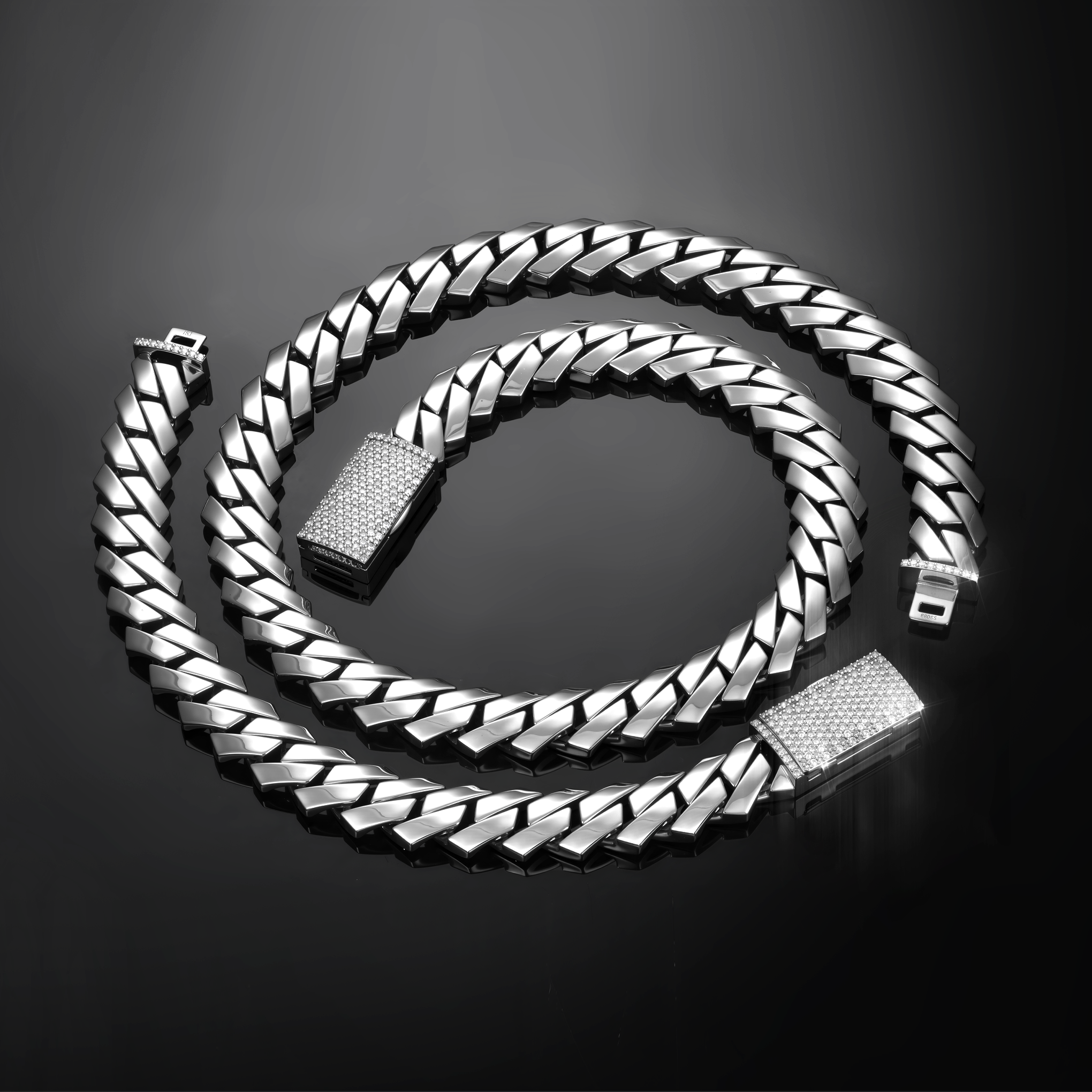 Plain Gold Prong Cuban Link Chain - 8mm