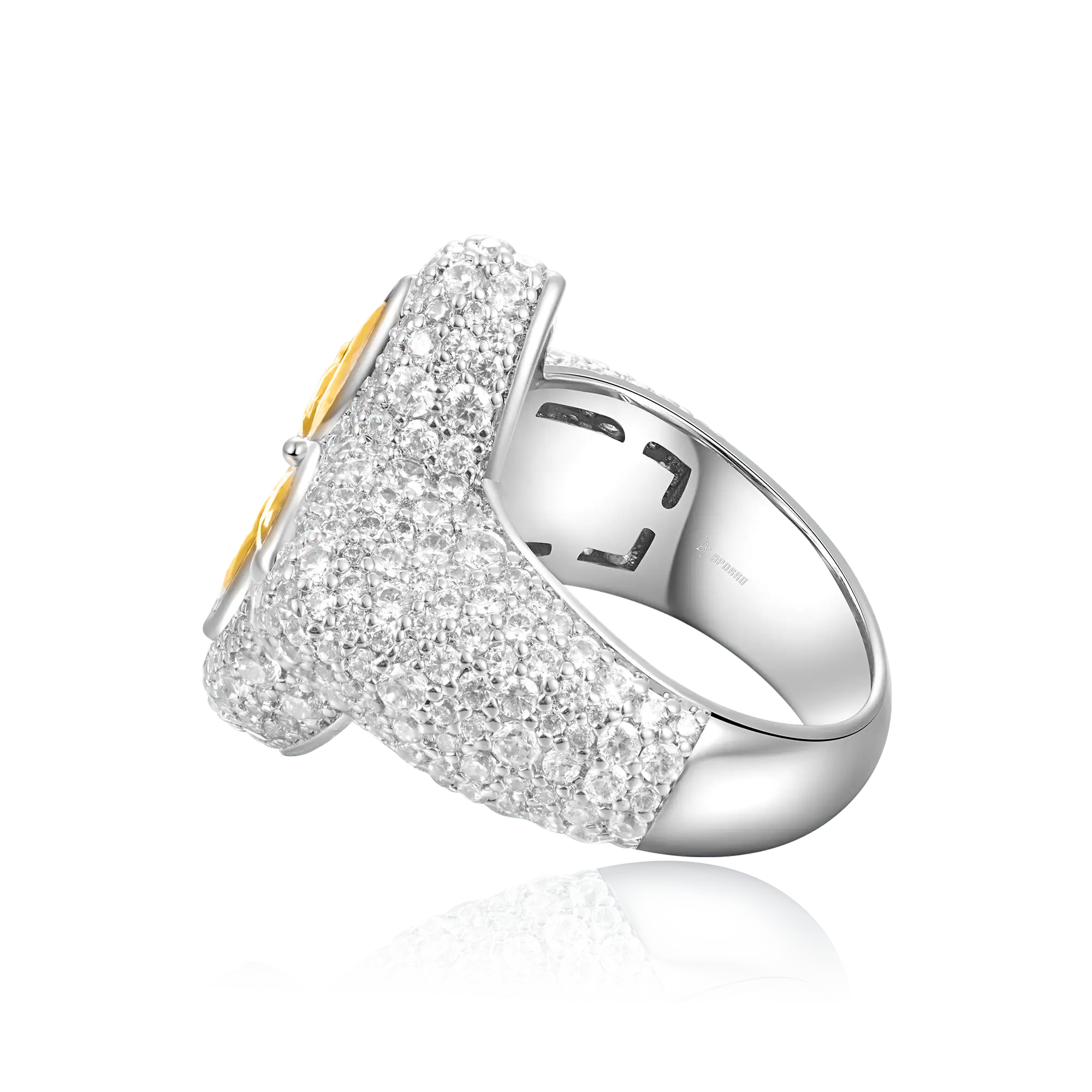 Anillo de trébol luminoso helado - Diamante amarillo