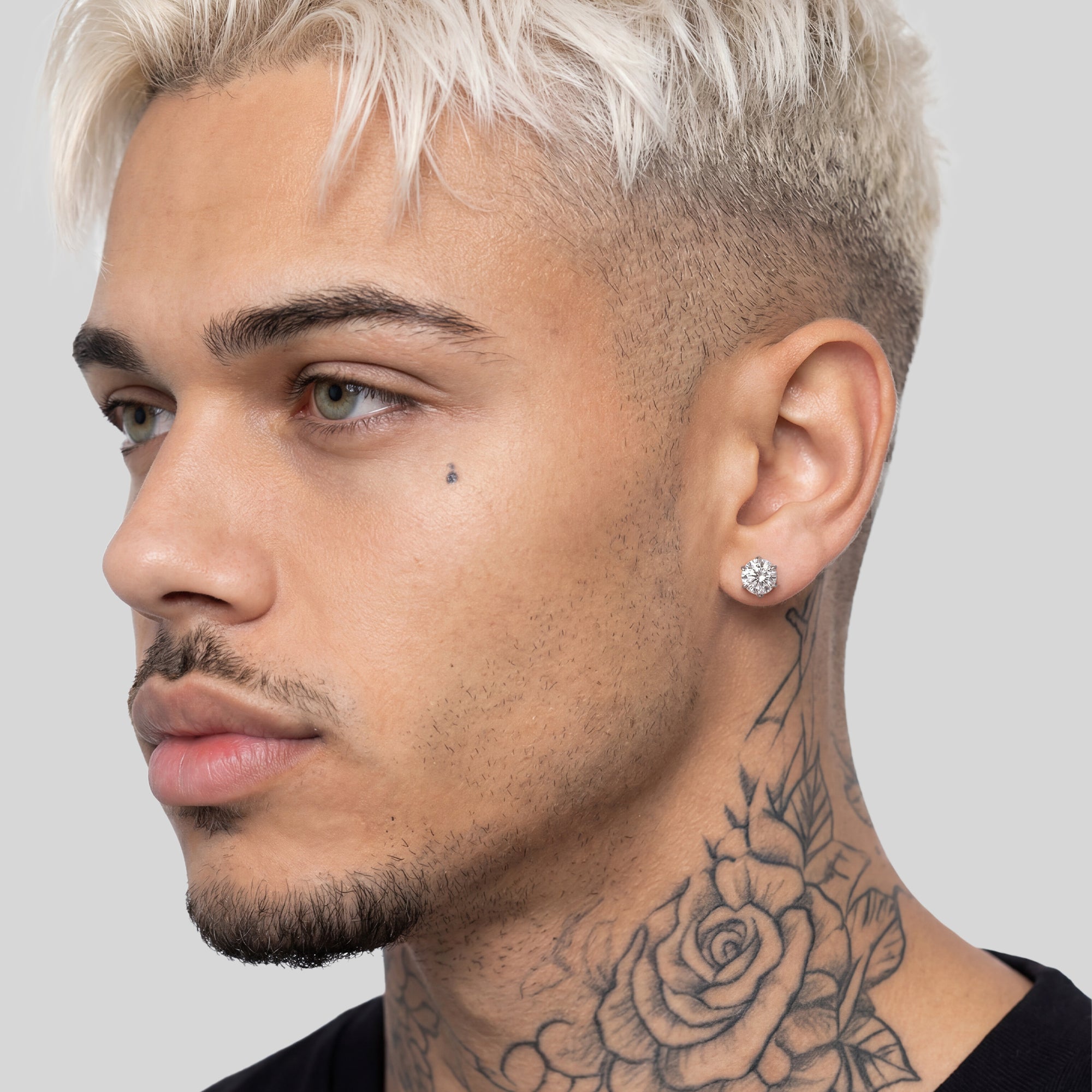 Boucle d'oreille à tige étoile