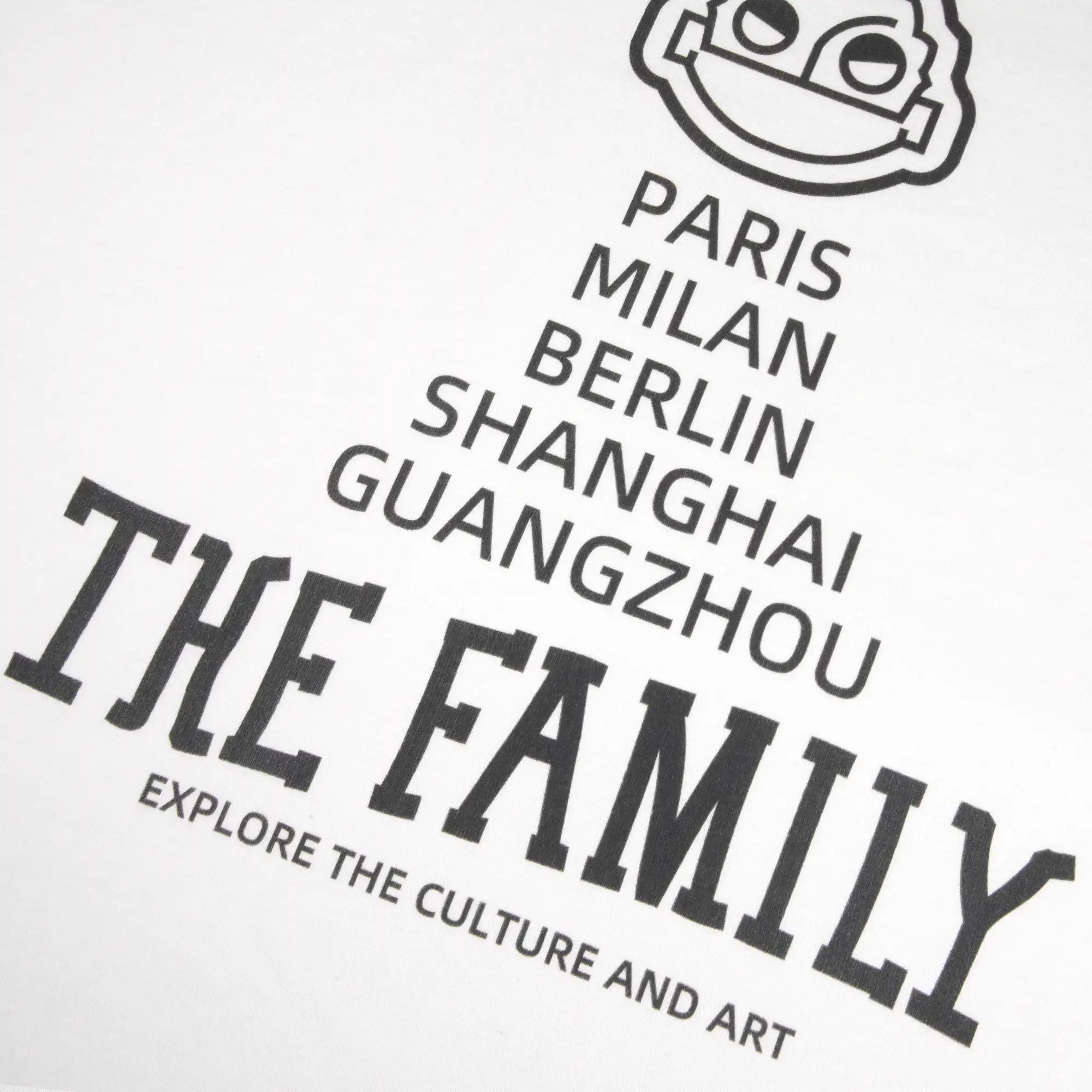 APORRO Worldwide Graffiti Tee