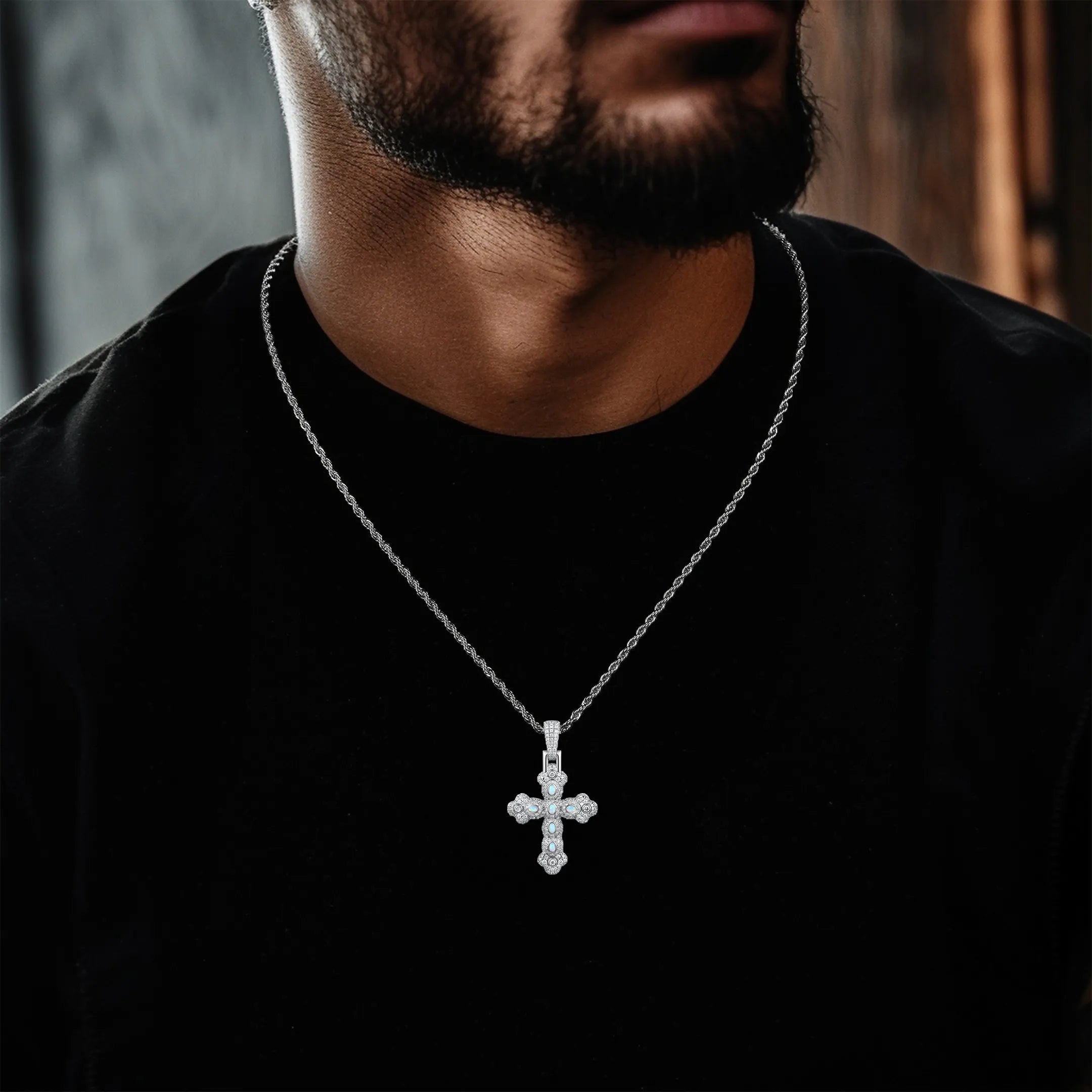 Pendentif cross de floraison opale