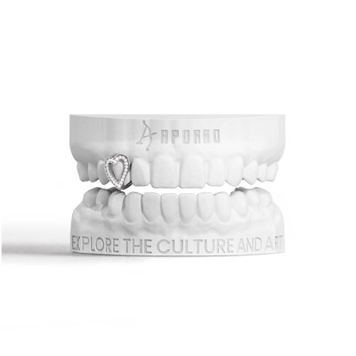 Heart-shaped cutout Grillz
