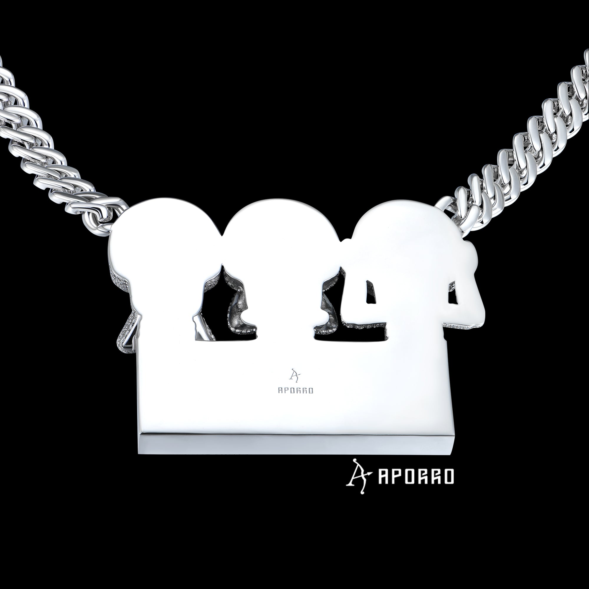 APORRO Premium Custom Skulls Necklace