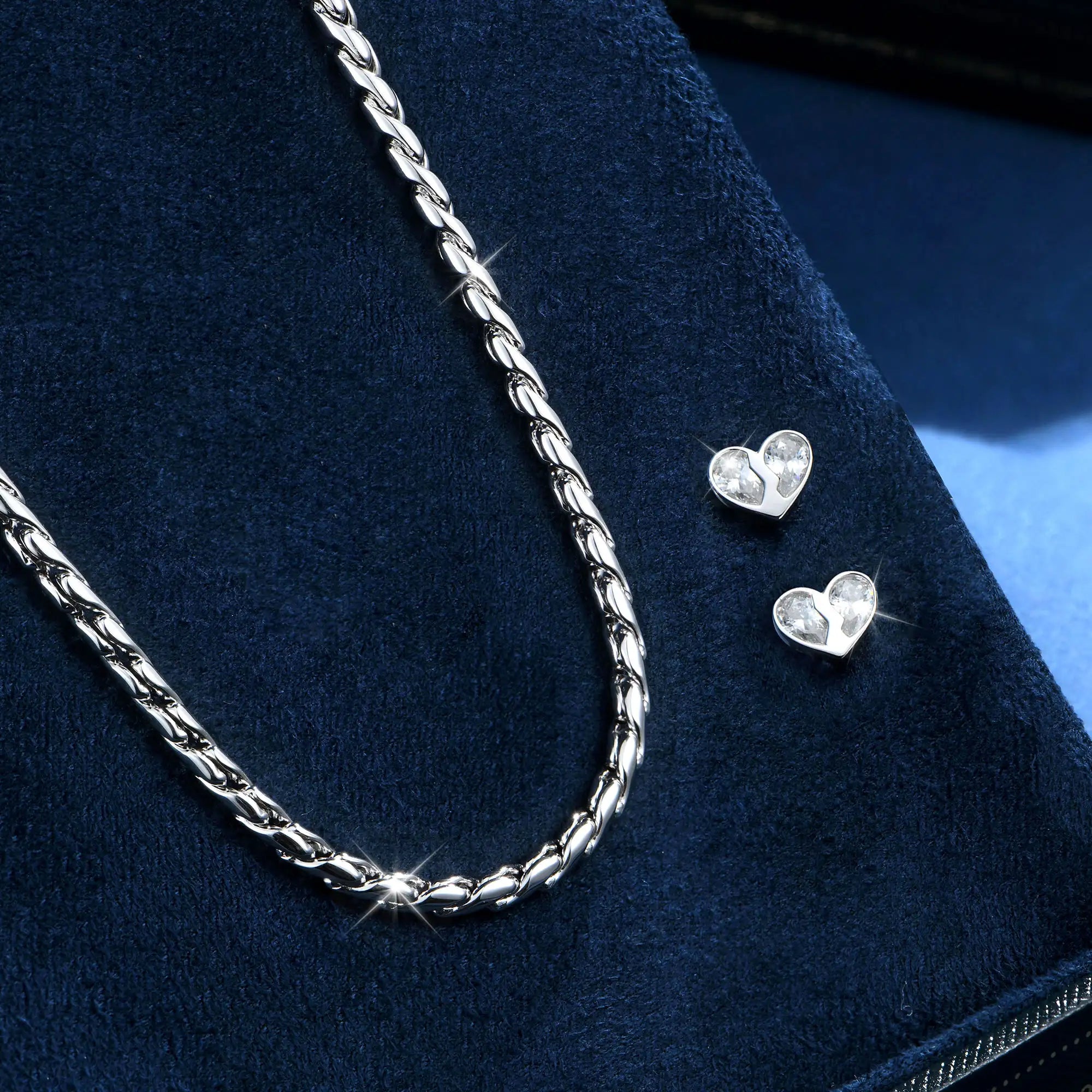 Radiant Hearts Entwined Stud Earrings & Franco Chain Set