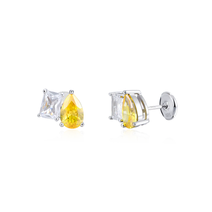 Moissanite Toi et Moi Stud Earrings – Emerald & Pear