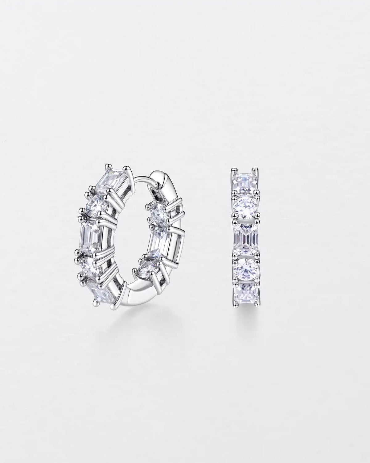 Boucle d'oreille créole rayée noire & blanche