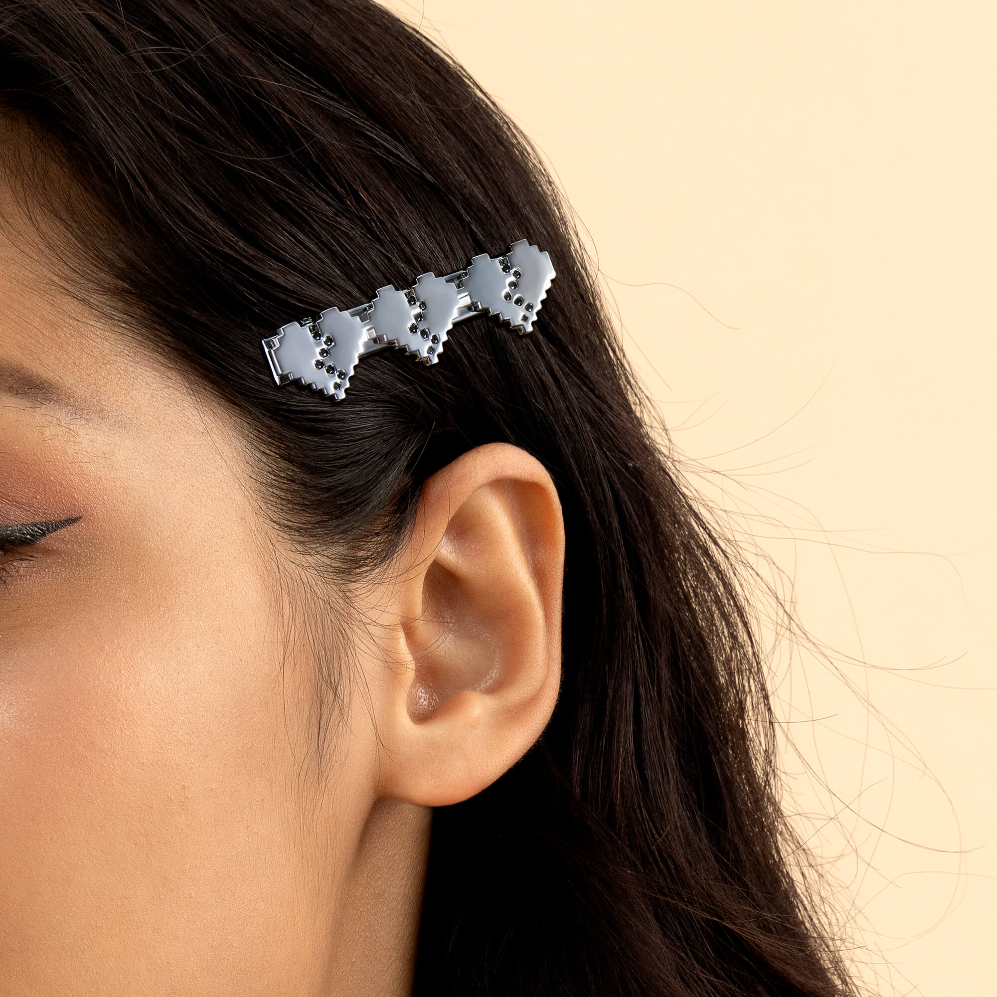 Tri-Broken Heart Pixel Hair Clip