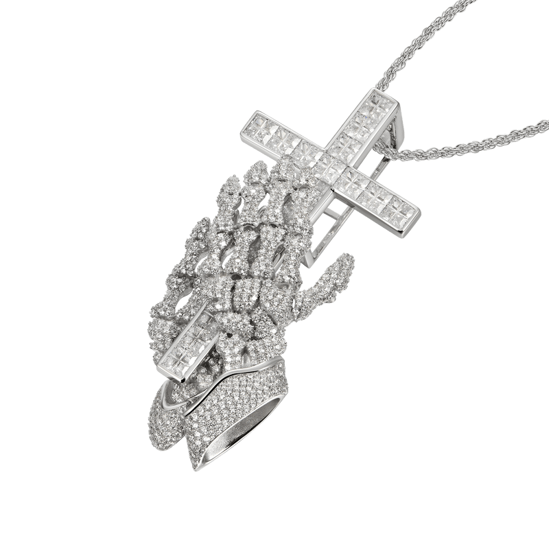 Ciondolo con croce e mani scheletro preganti in argento sterling 925 - APORRO