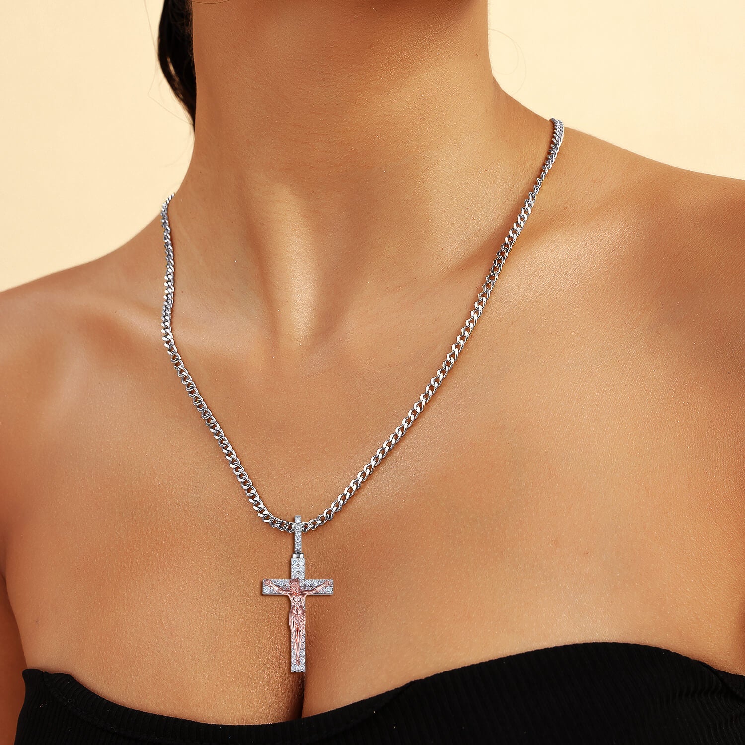 Women's Crucifixion of Jesus Pendant - Small