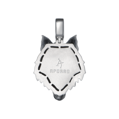 Pendentif miniature en émail loup intrépide