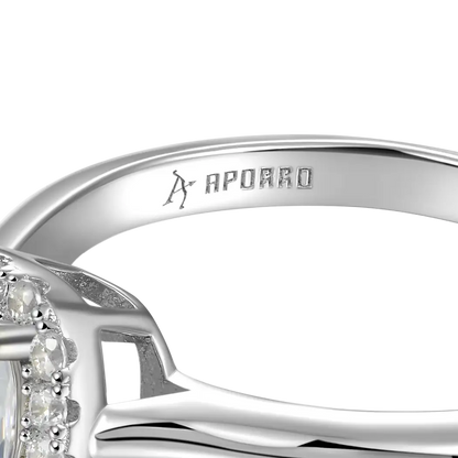 Amor 1477 Anillo de compromiso personalizado Moissanite